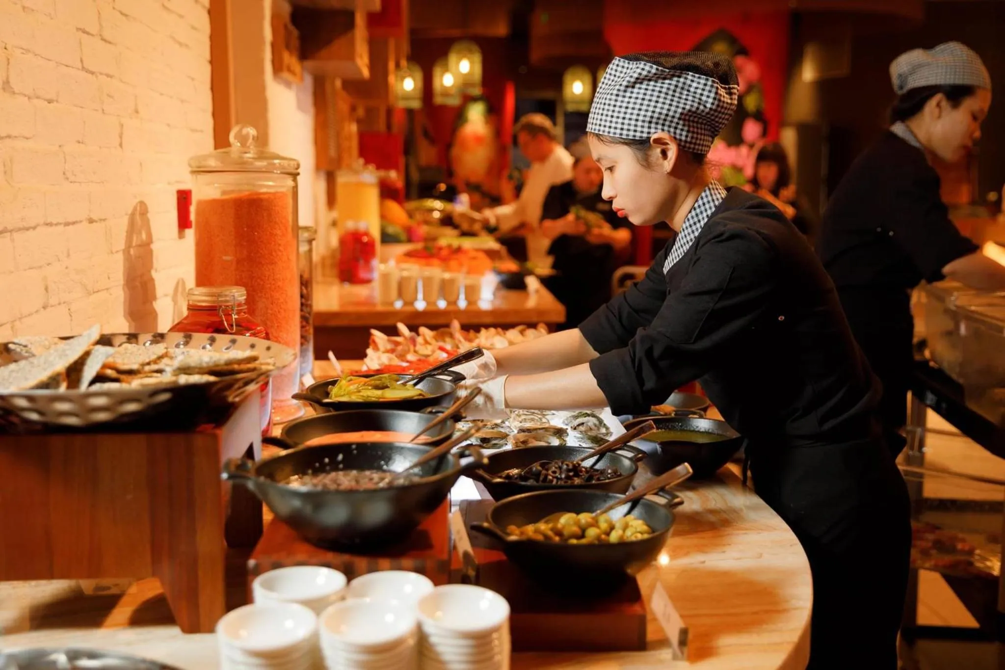 Restaurant/places to eat in Homie Panorama Beachfront Residences Nha Trang