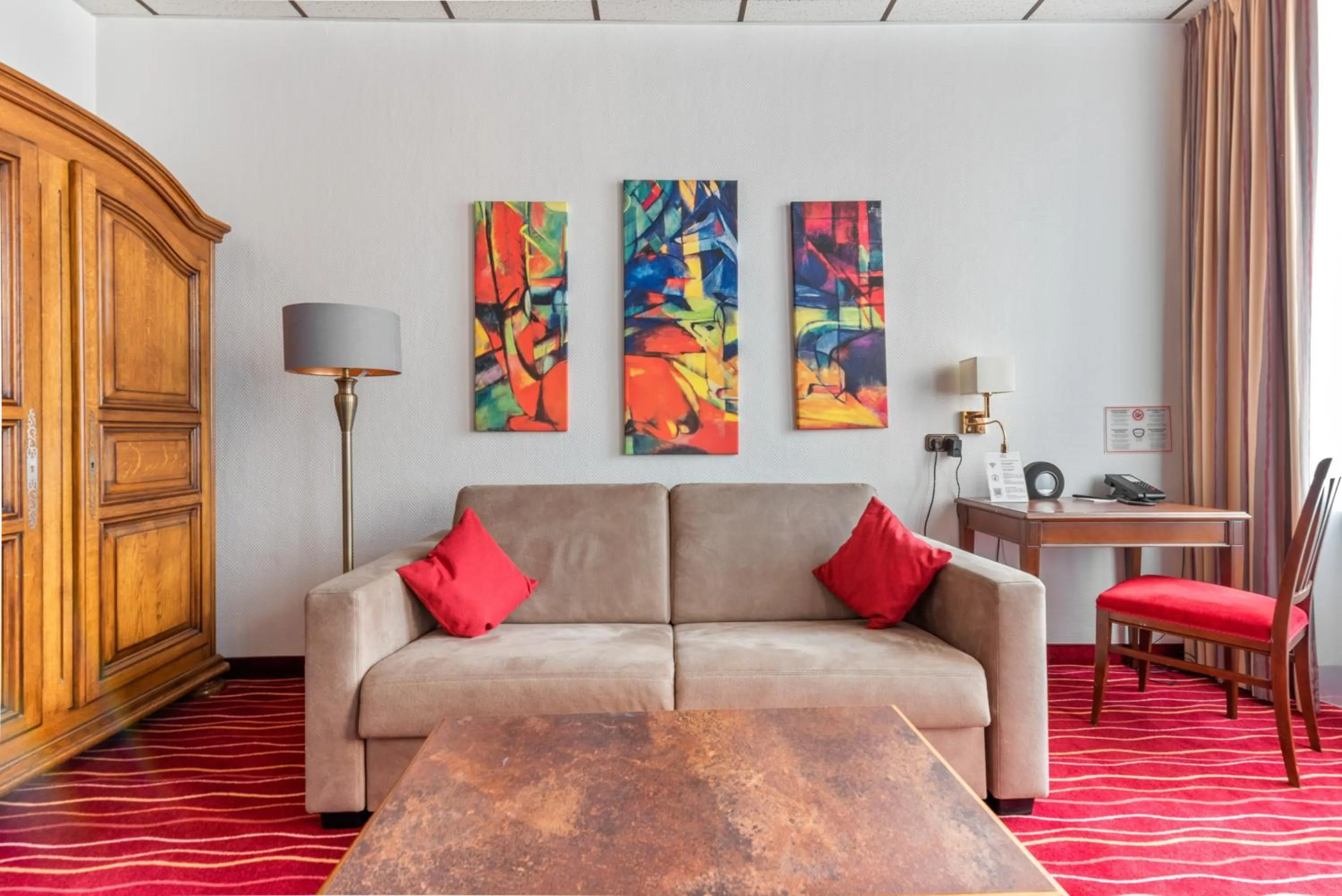 Seating area in KING's Hotel First