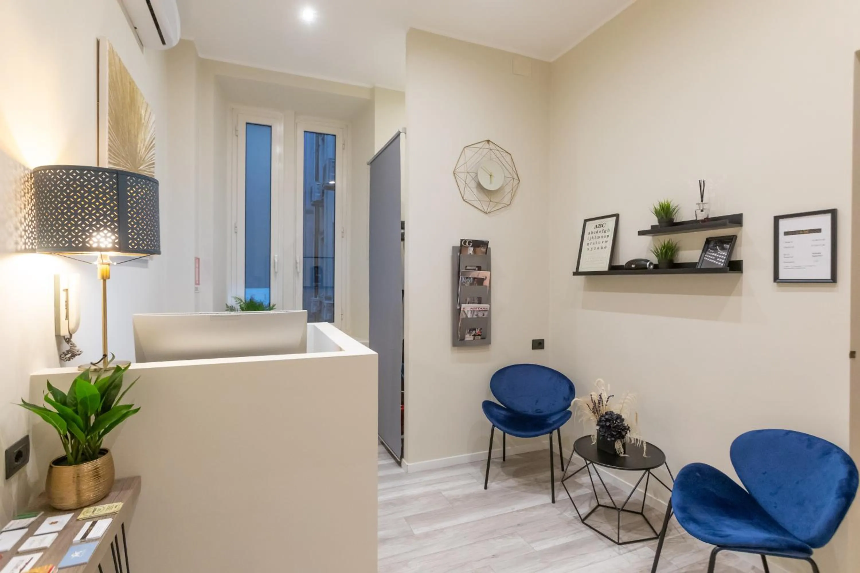 Lobby or reception in Suites 44 - Guesthouse close to Vaticano, San Pietro, Castel Sant'angelo