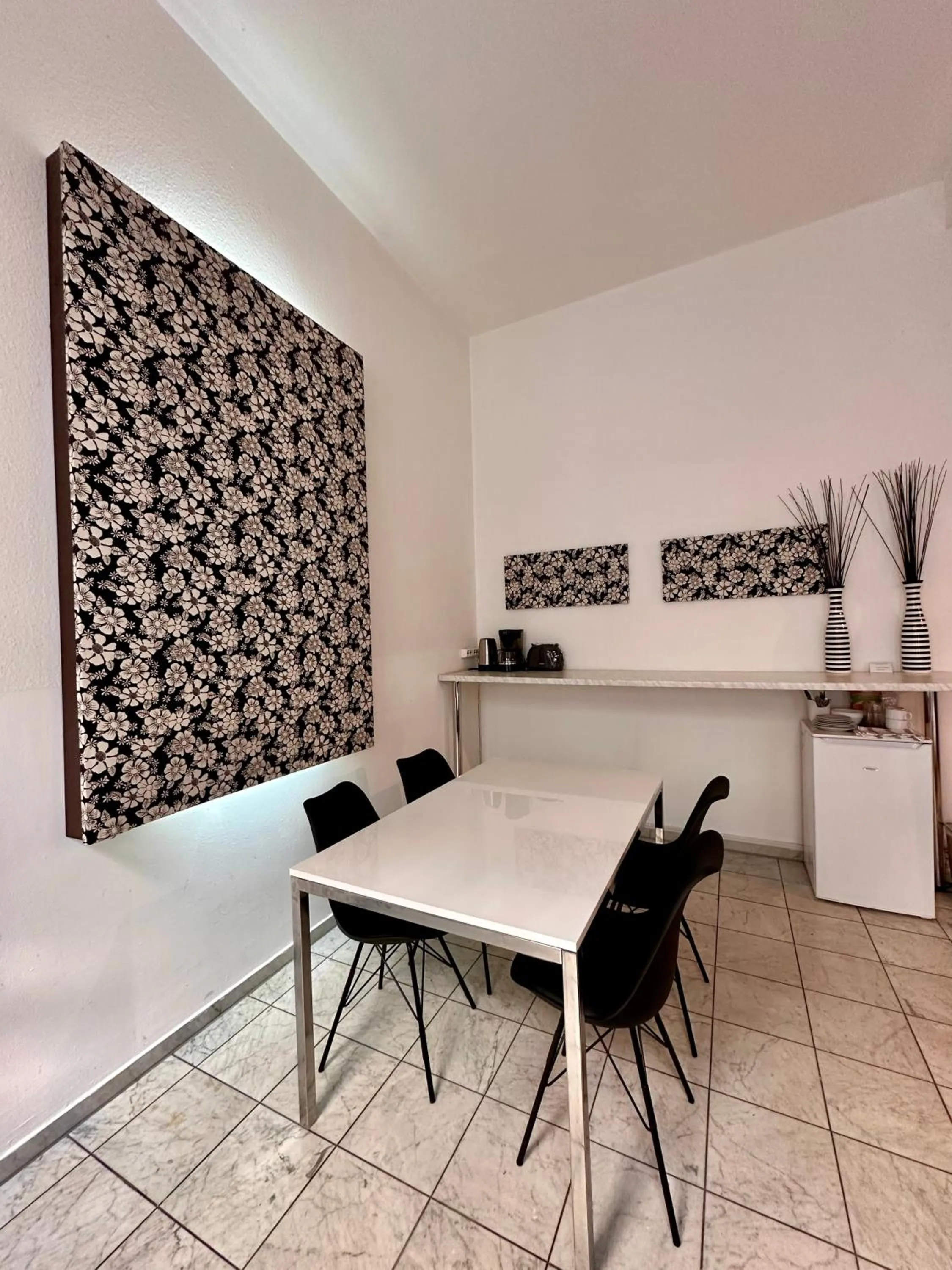 Seating area in Altstadthotel Hayk am Rhein