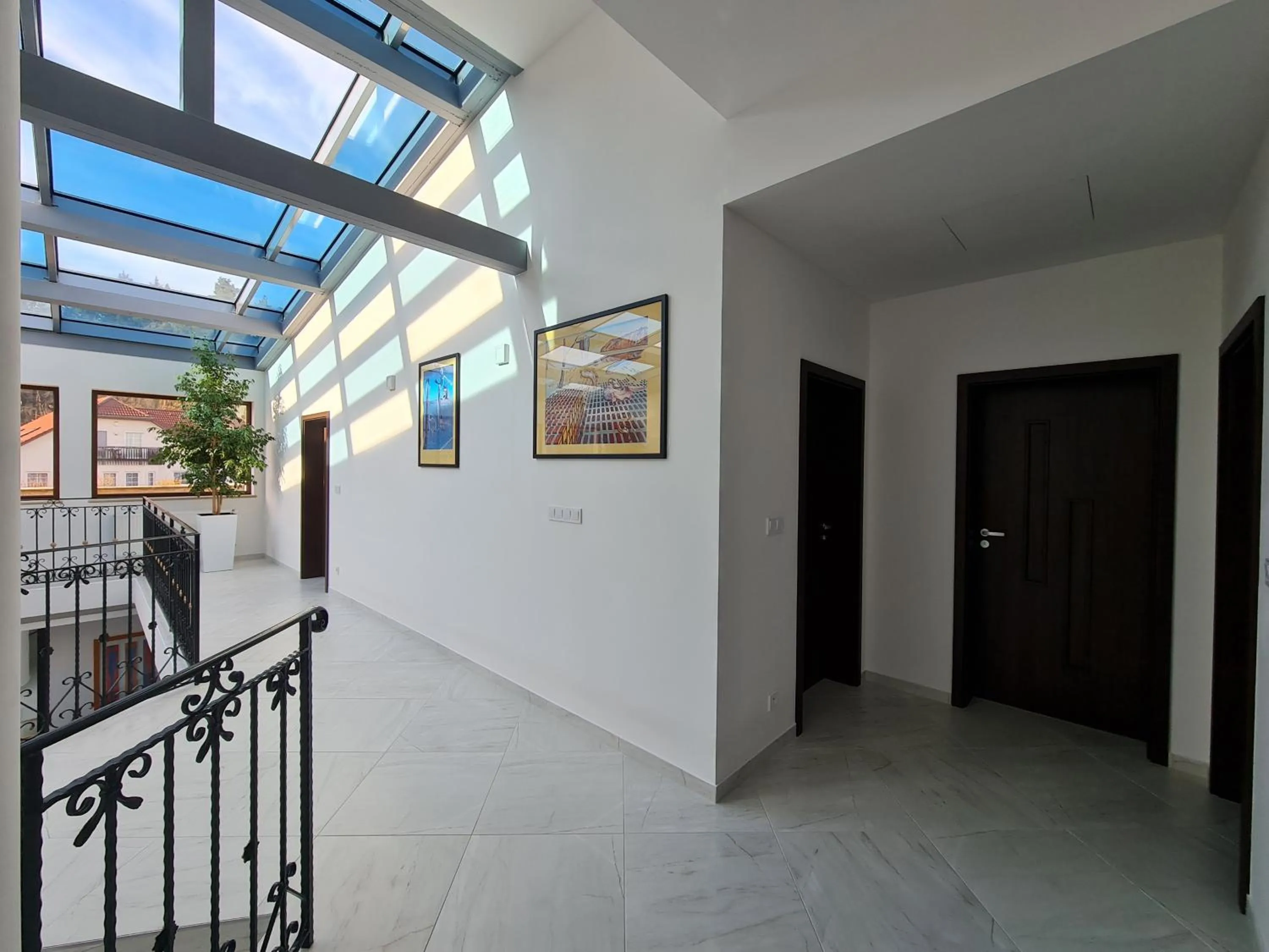 Property building in Atrium-Accomm