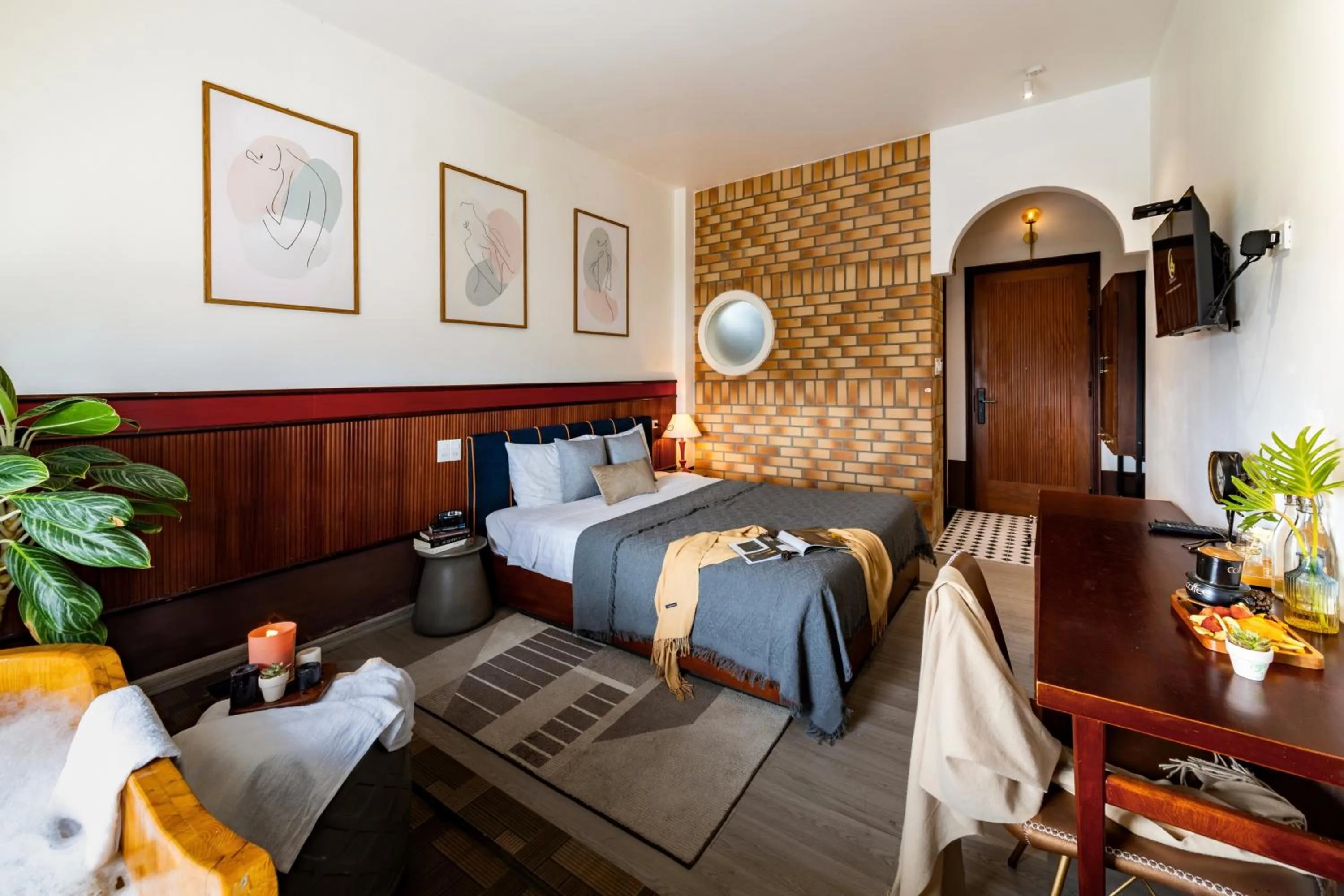 Bedroom, Bed in Casanova Dalat Hotel