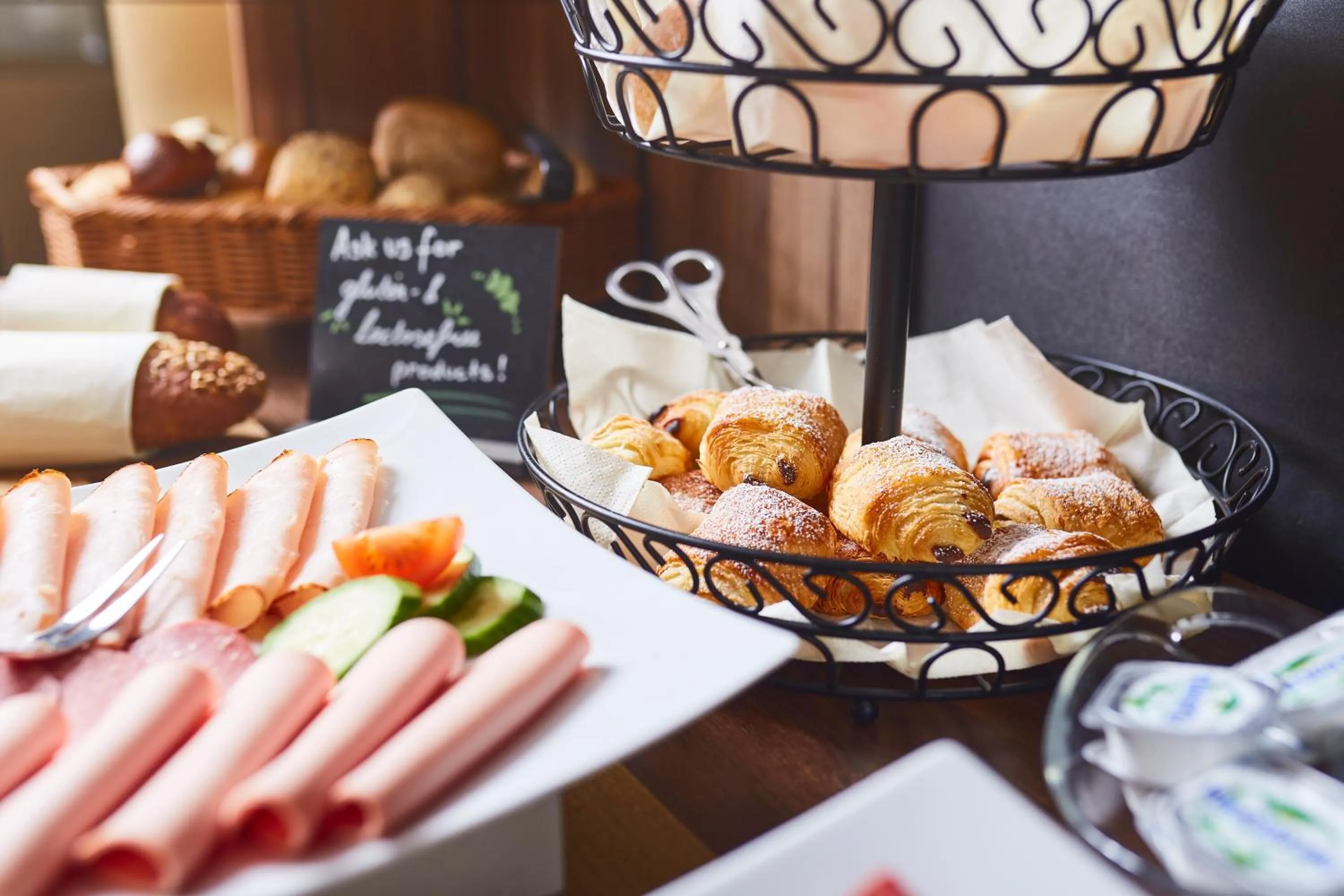 Breakfast in Empress Boutique Hotel