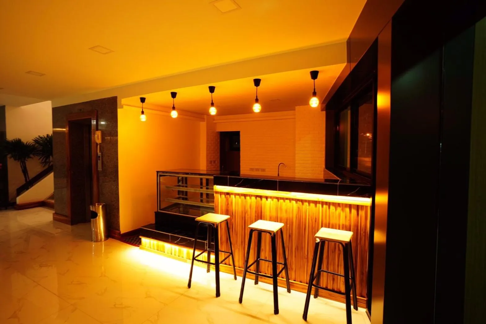 Seating area in Windsor Hotel