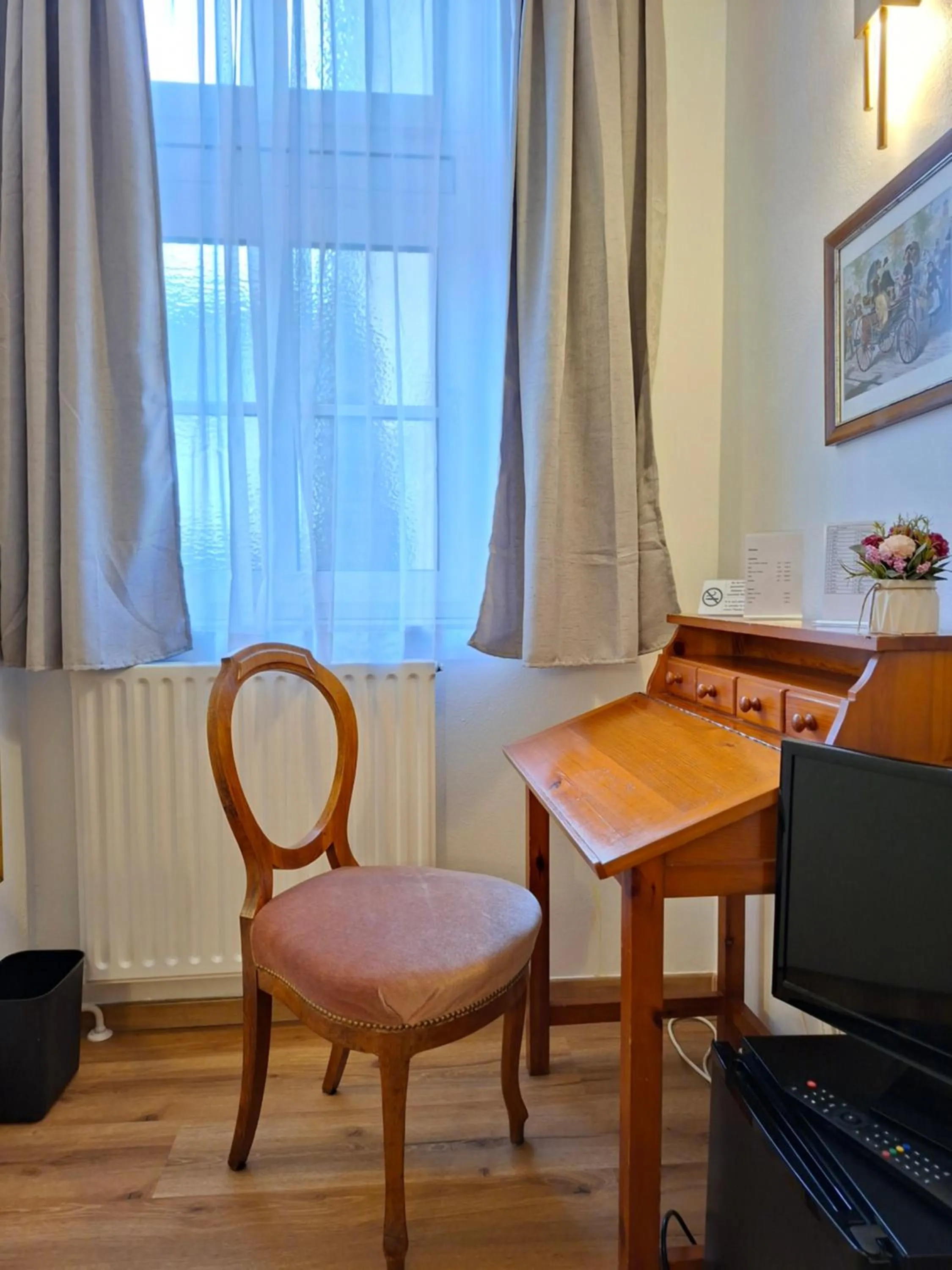 Photo of the whole room in Laimer Hof am Schloss Nymphenburg