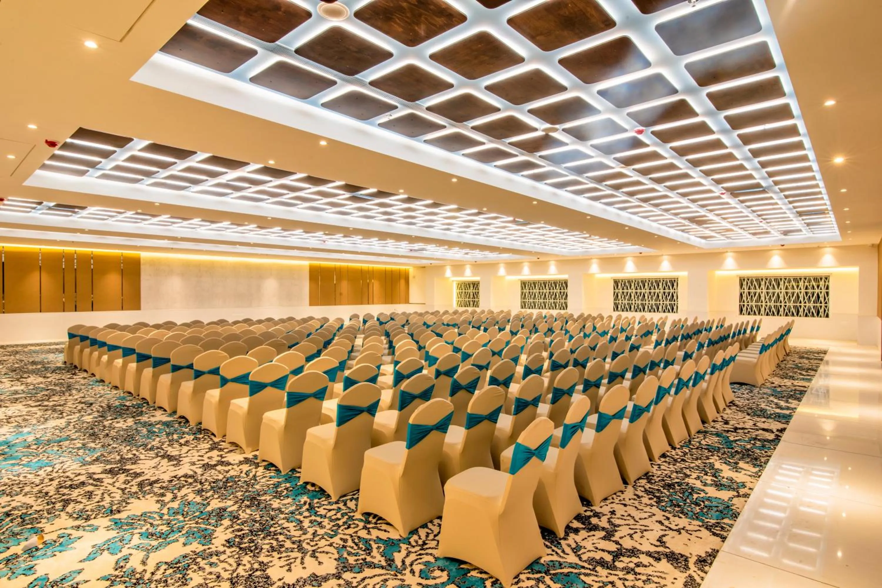 Business facilities in Enrise by Sayaji Nashik