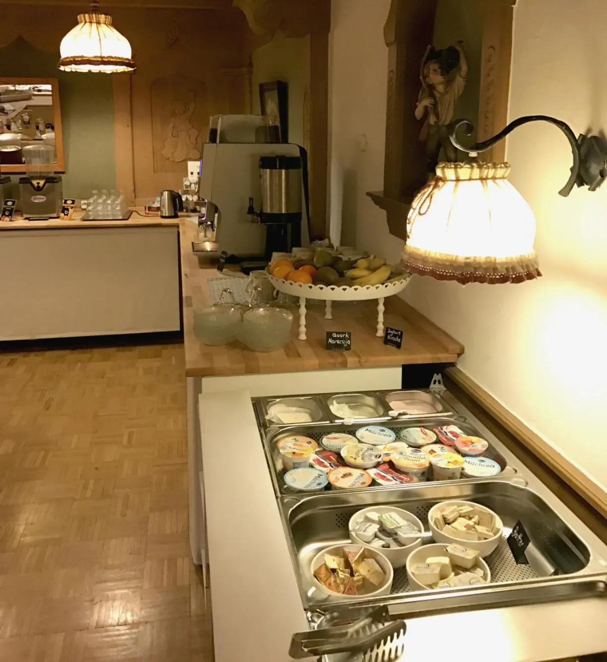 Restaurant/places to eat in Hotel Post mit Klimaanlage