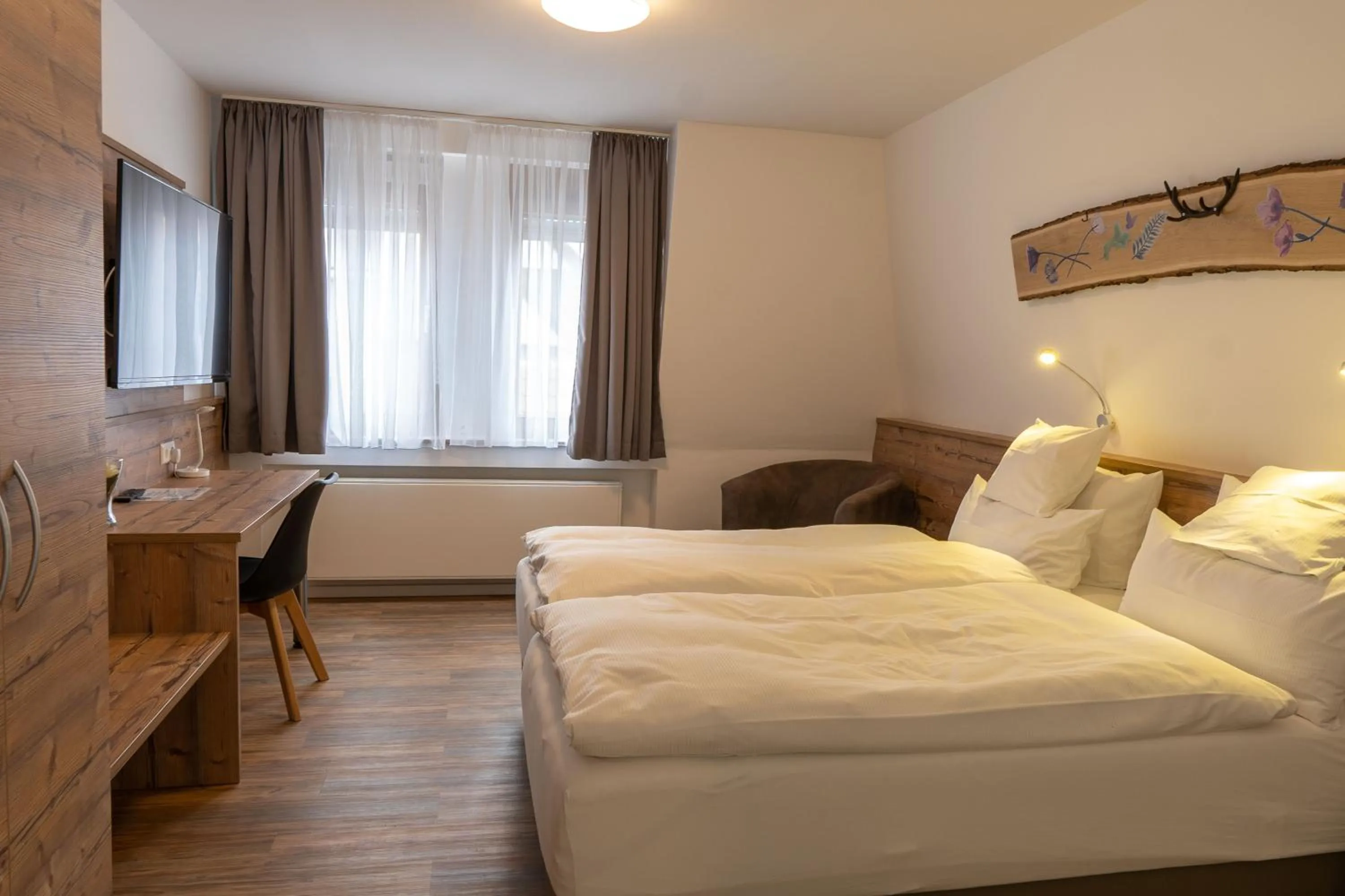 Bed in Hotel Post mit Klimaanlage