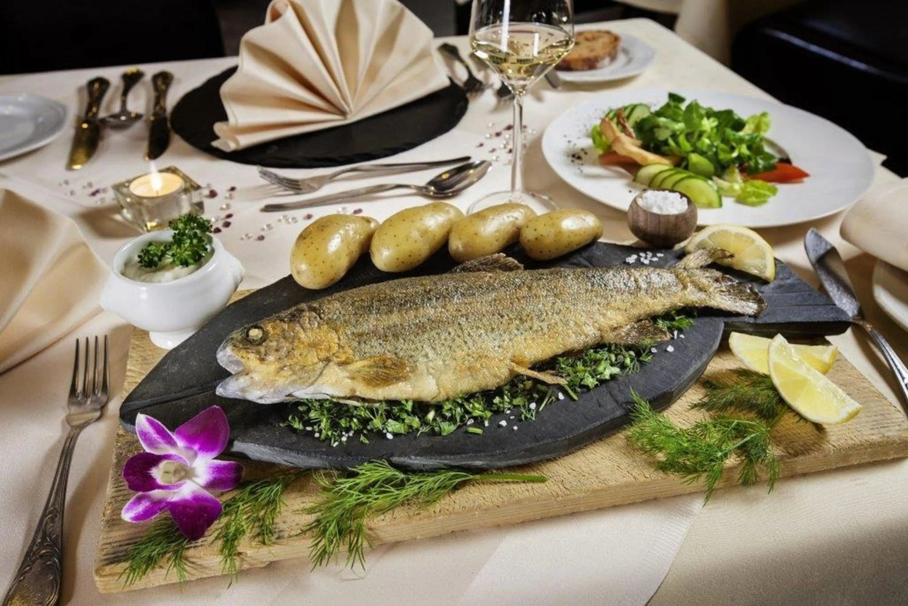 Food close-up in Moselromantik Hotel Weissmühle
