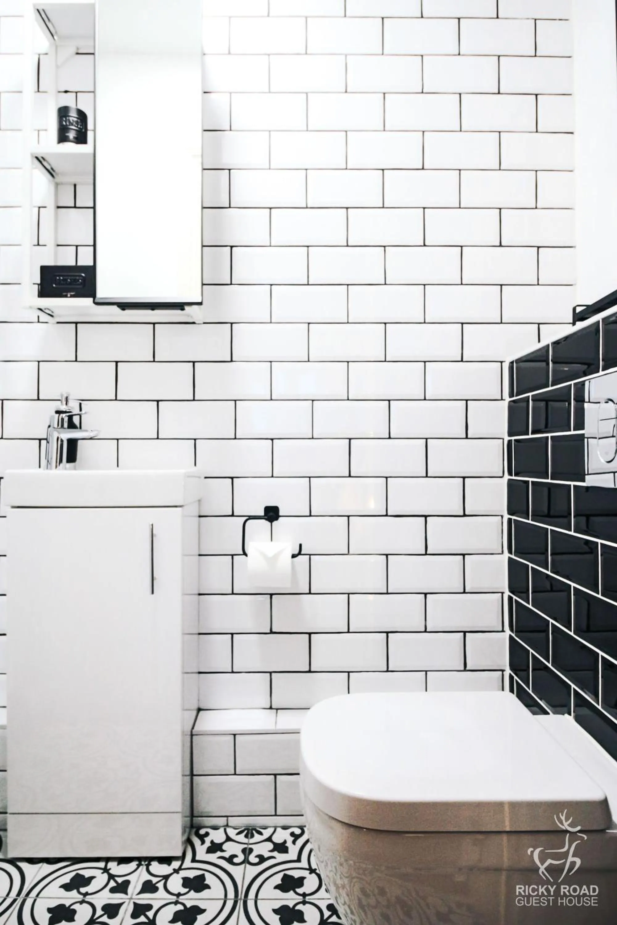 Bathroom in Ricky Road Guest House - Premium