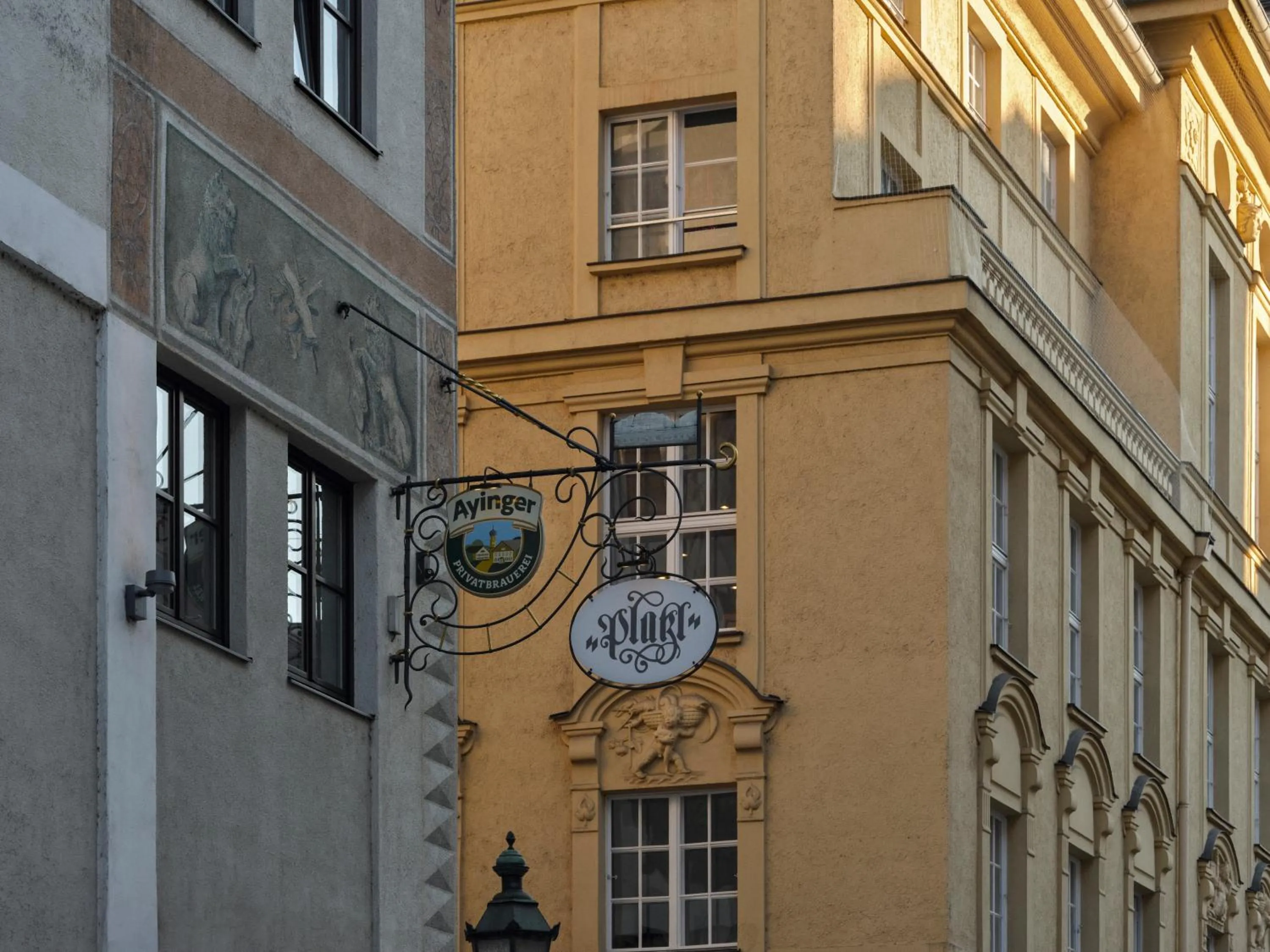 Property building in Platzl Hotel - Superior