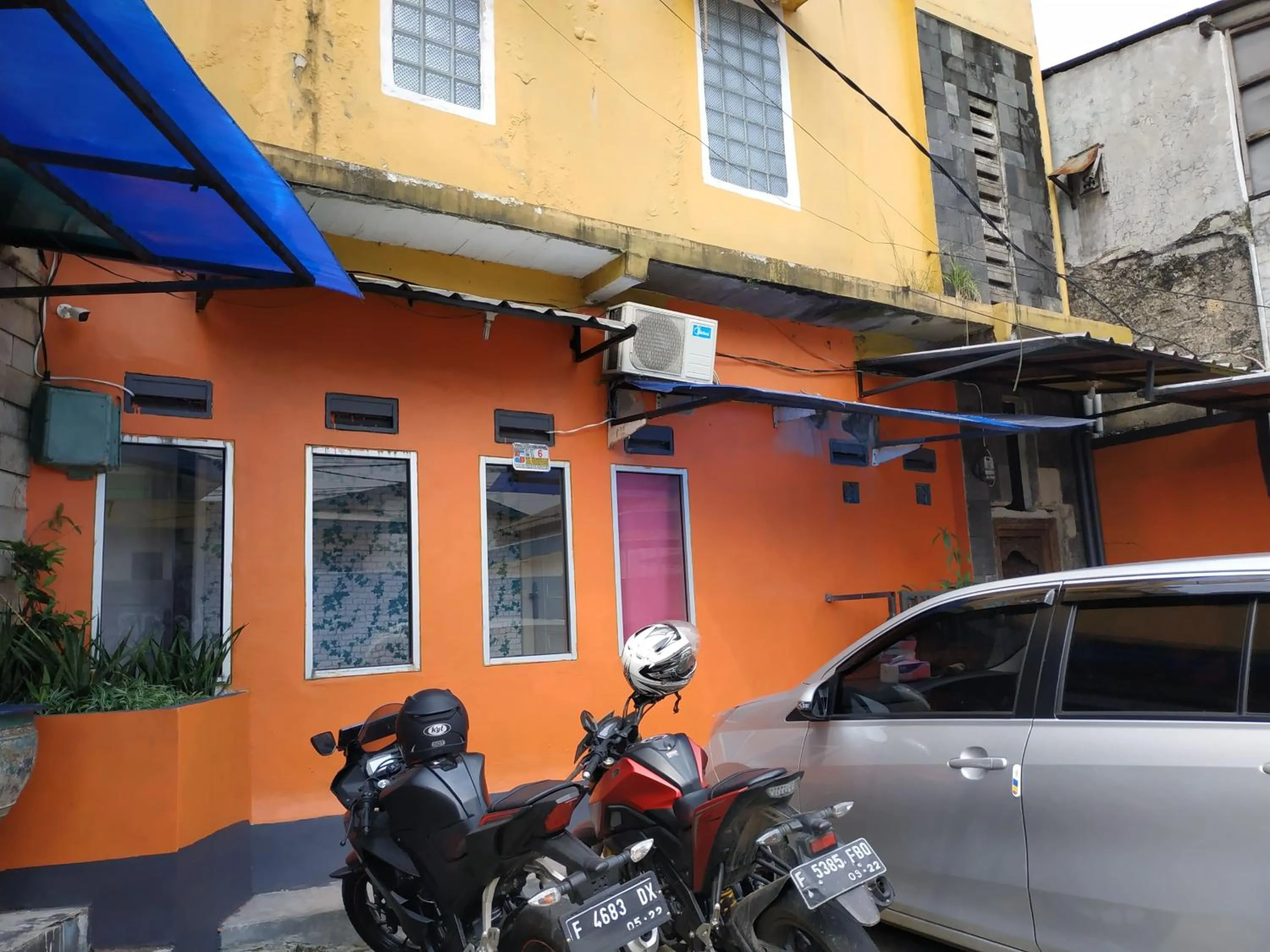 Property building in Pemda 22 Mansion Mitra RedDoorz