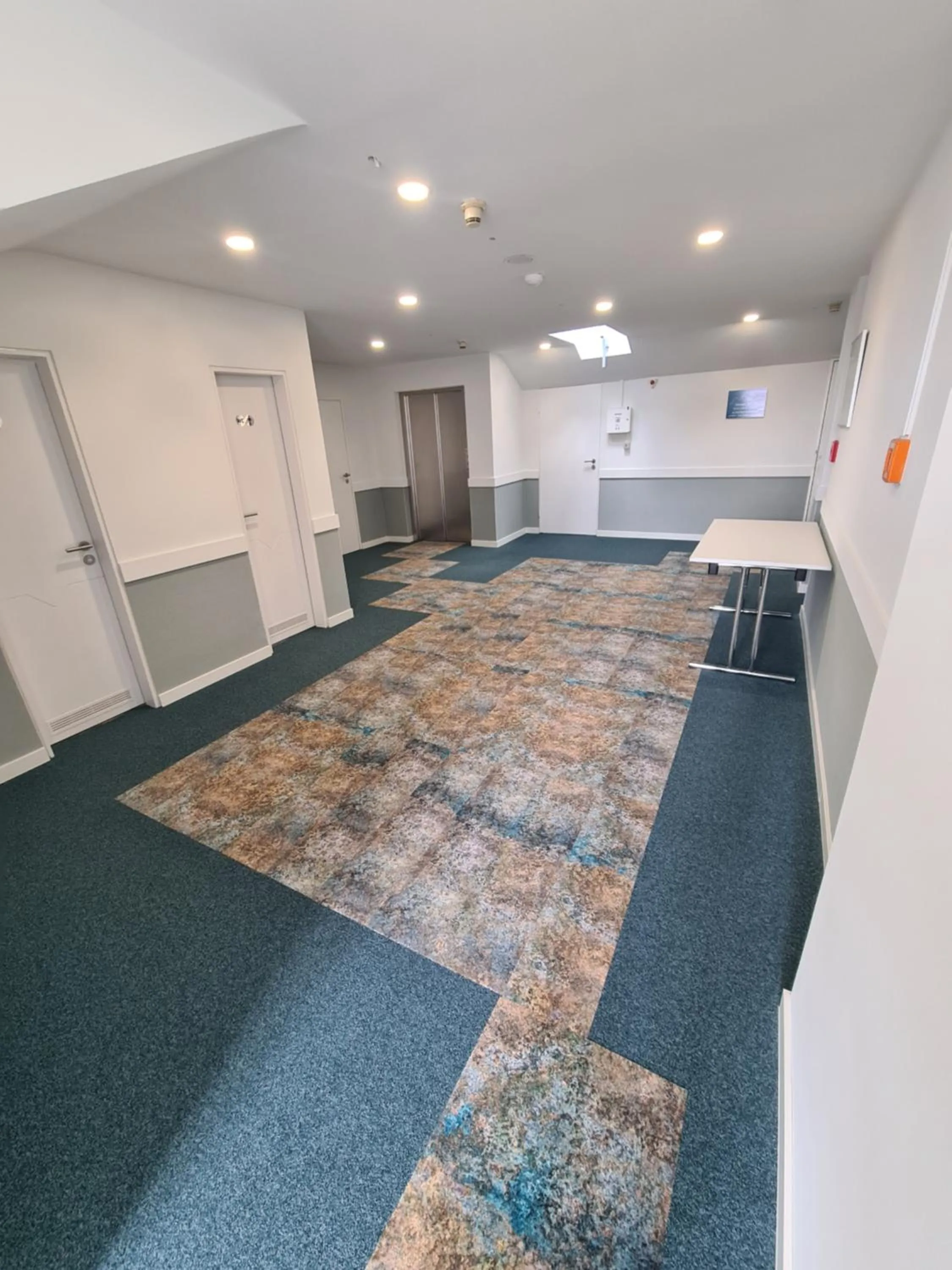 elevator in Stadthotel Engel