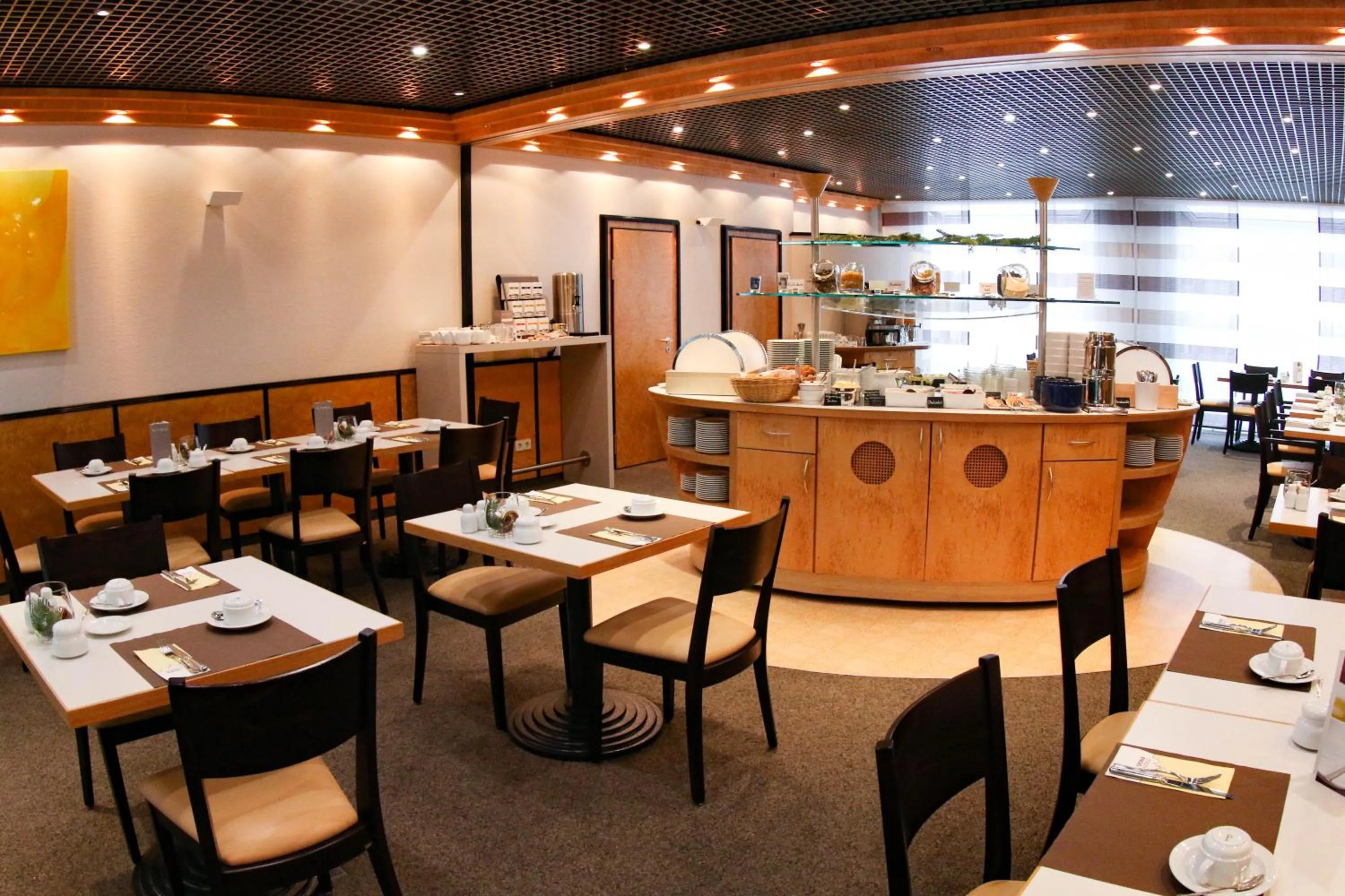 Dining area in Stadthotel Engel