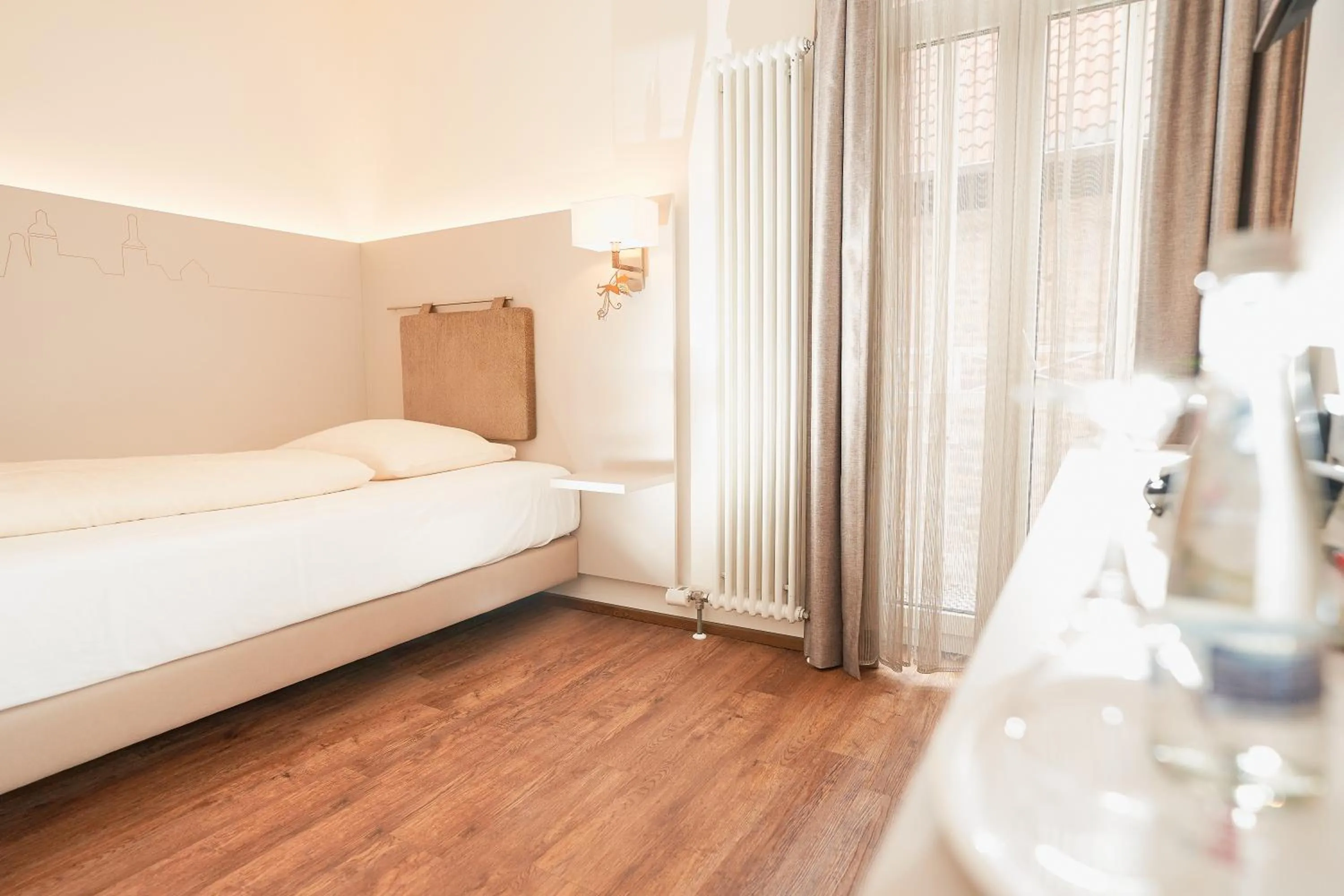 Bed in Stadthotel Engel