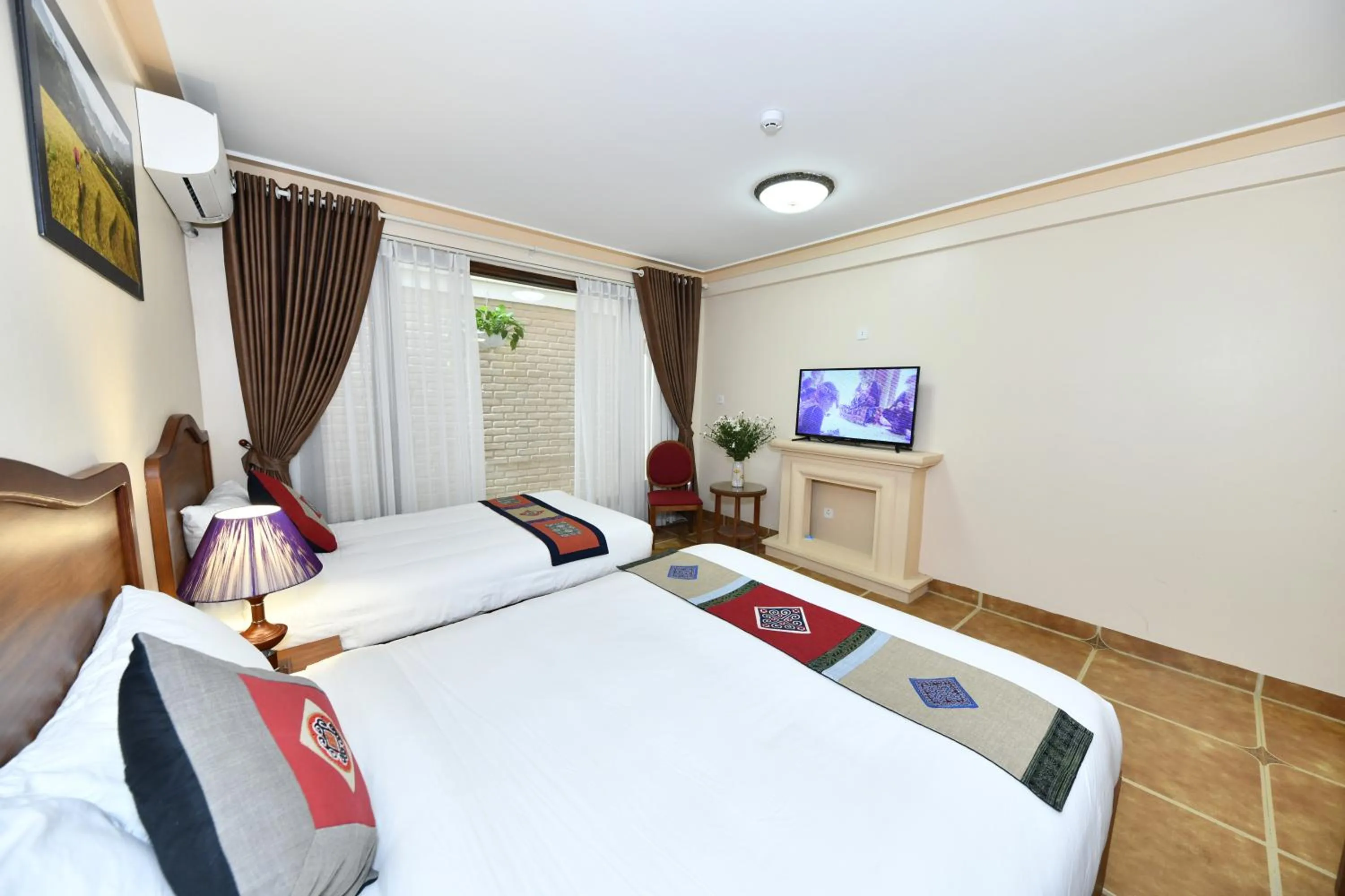 Patio in Sapa Symphony Hotel