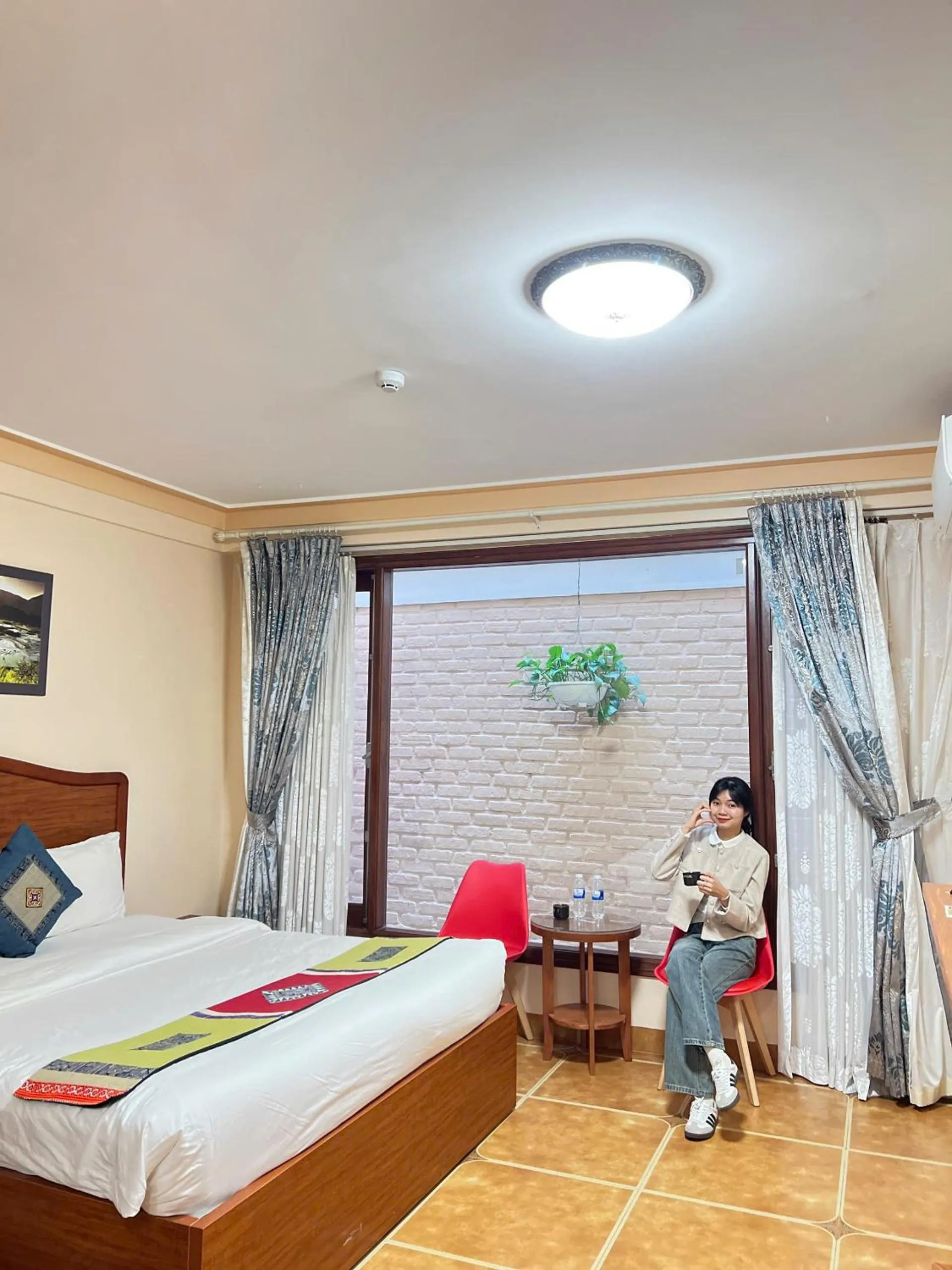 group of guests in Sapa Symphony Hotel