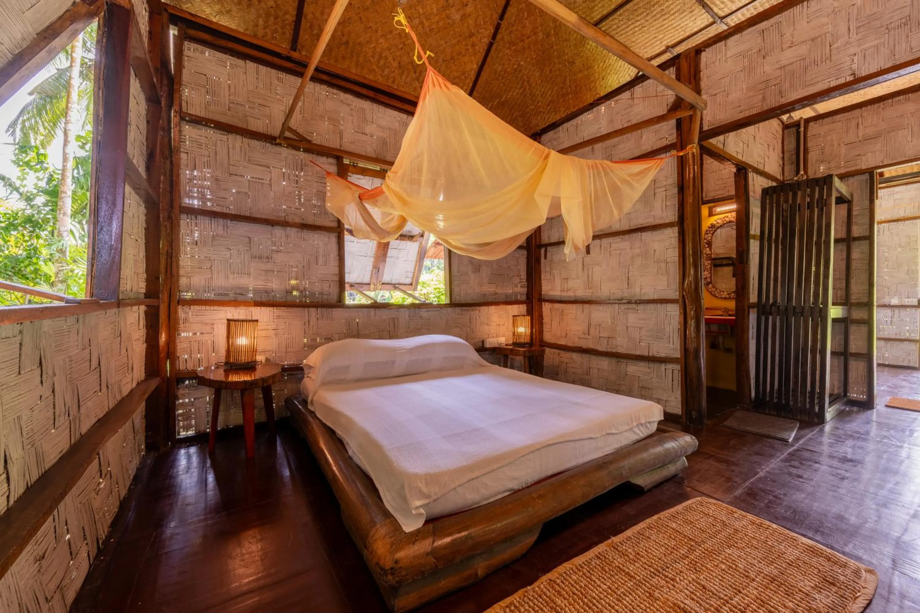 Bed in The Forest Elephant - Formerly known as the Flying Elephant