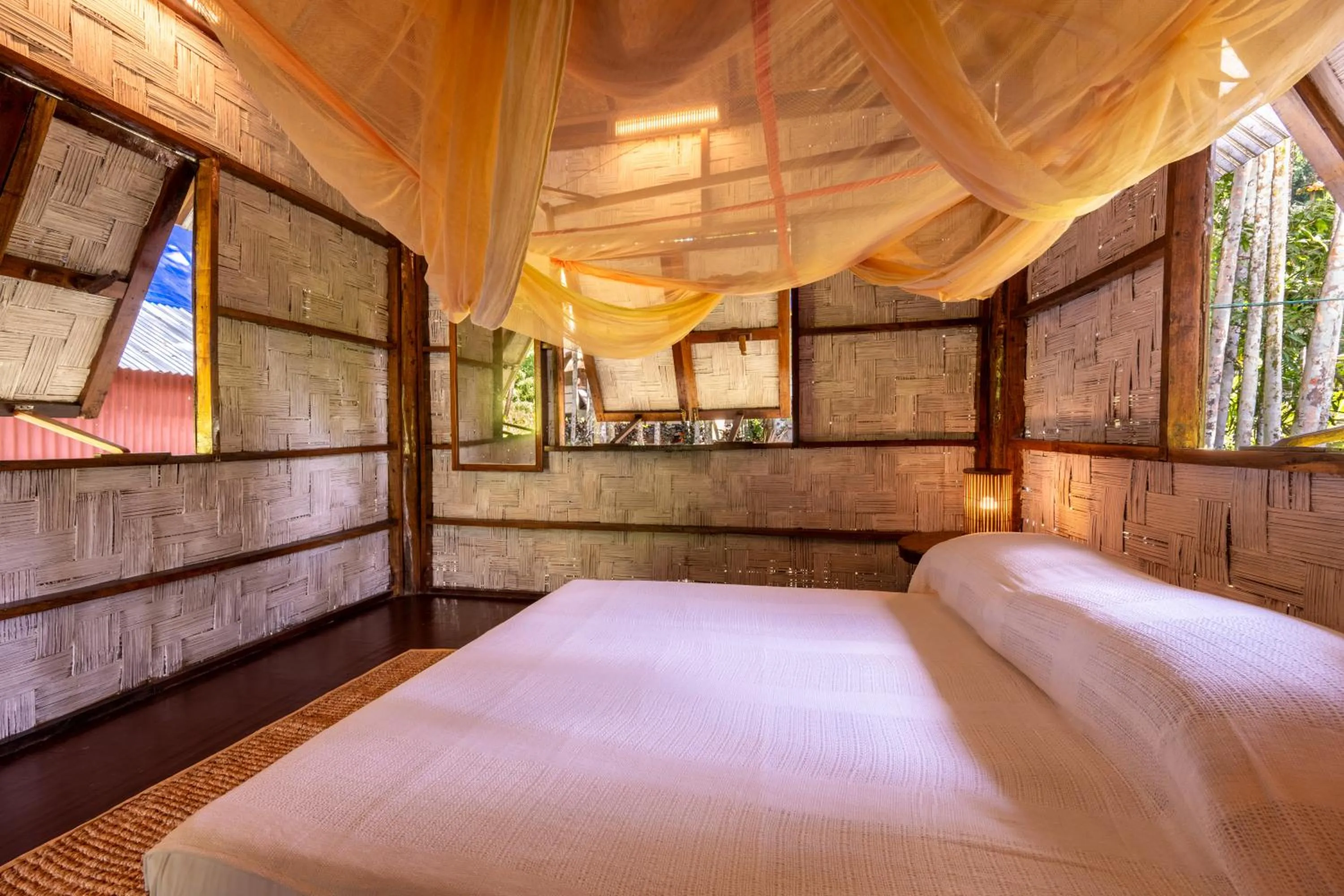 Bed in The Forest Elephant - Formerly known as the Flying Elephant