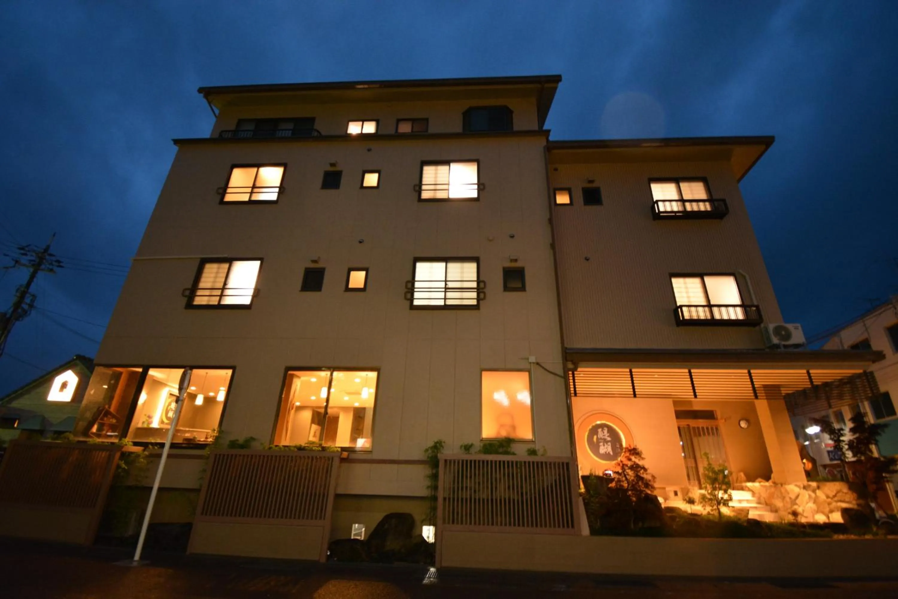 Property building in Shirahama no Yado Daigo