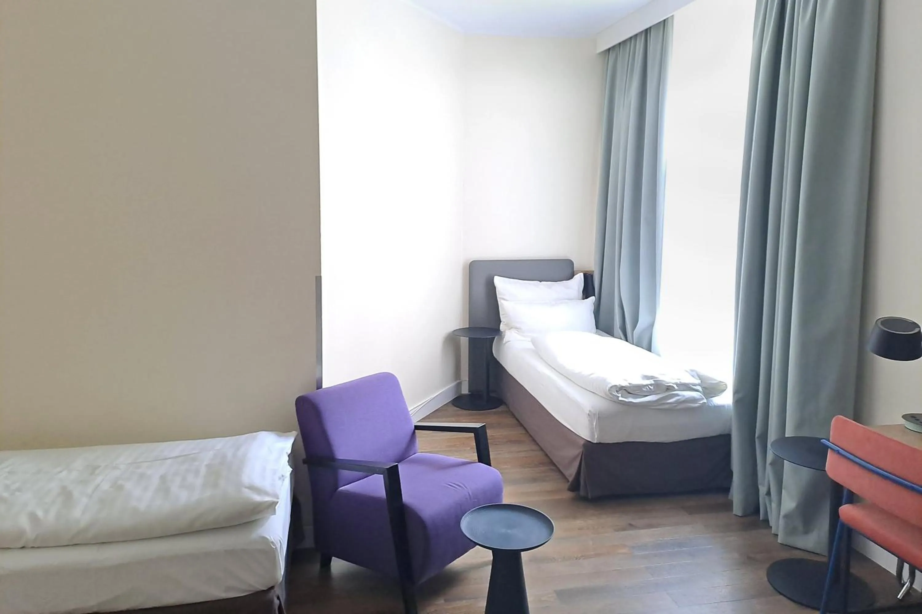 Photo of the whole room, Bed in Novum Hotel City B Berlin Centrum