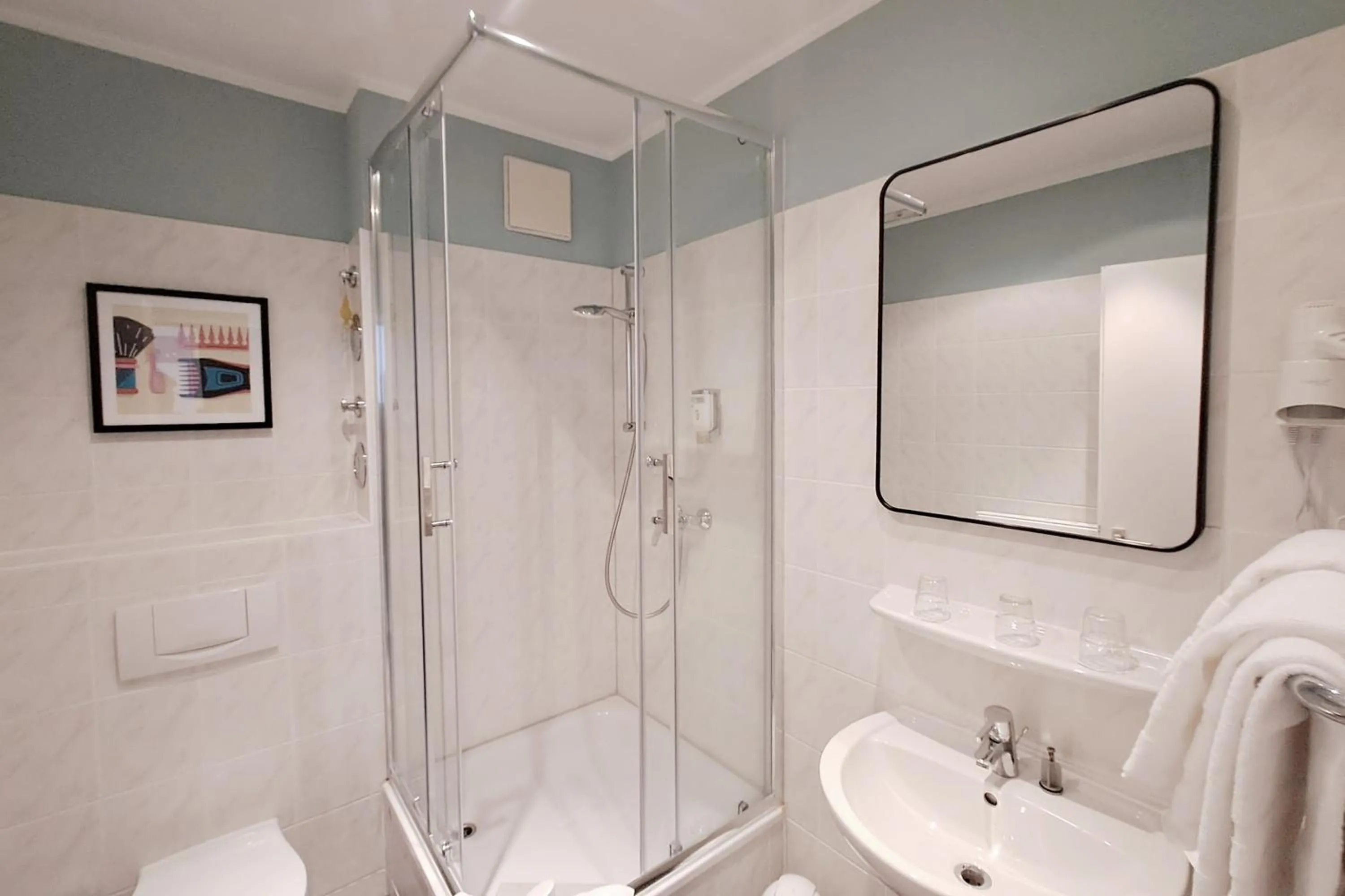 Bathroom in Novum Hotel City B Berlin Centrum