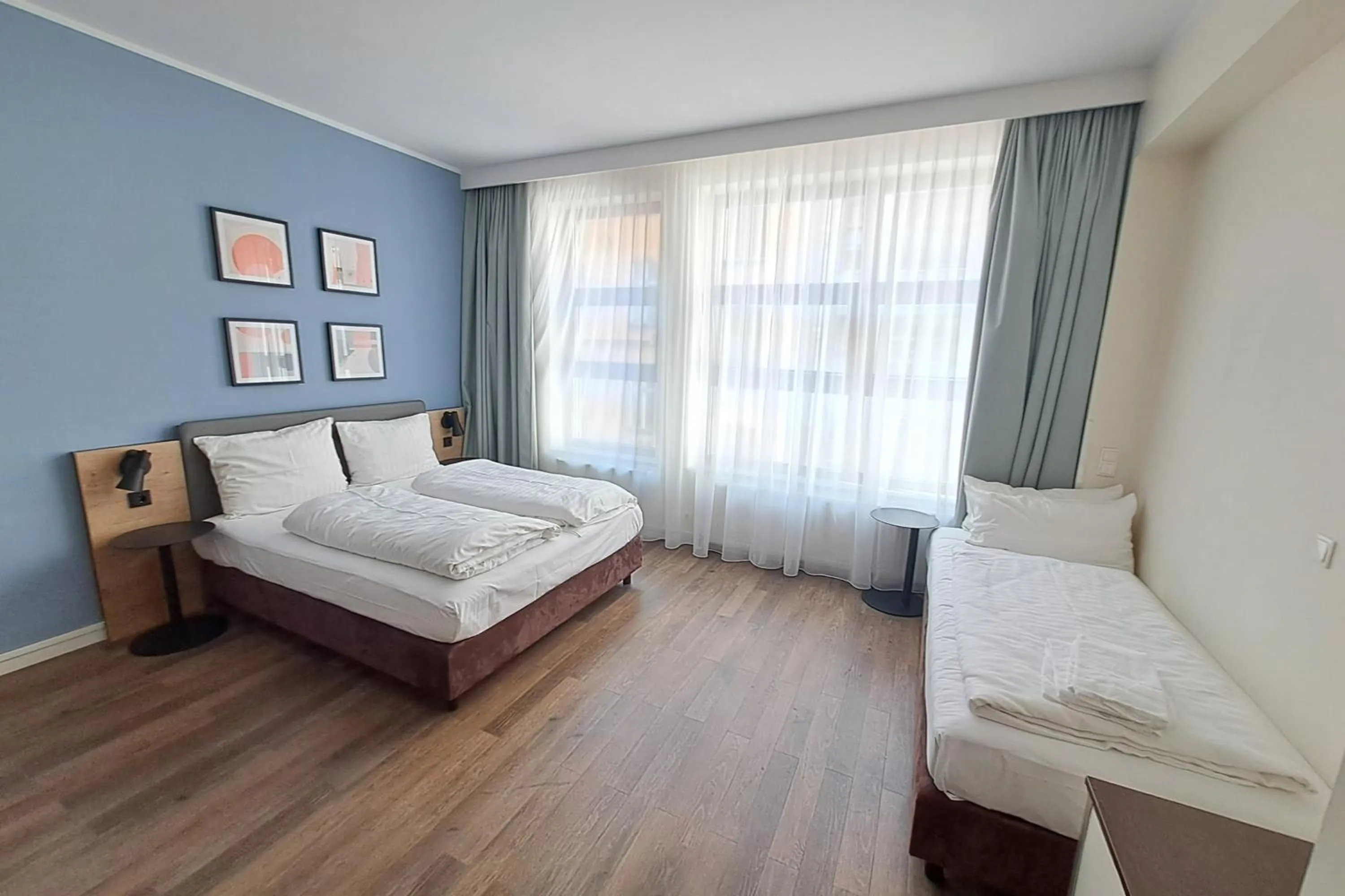 Photo of the whole room, Bed in Novum Hotel City B Berlin Centrum