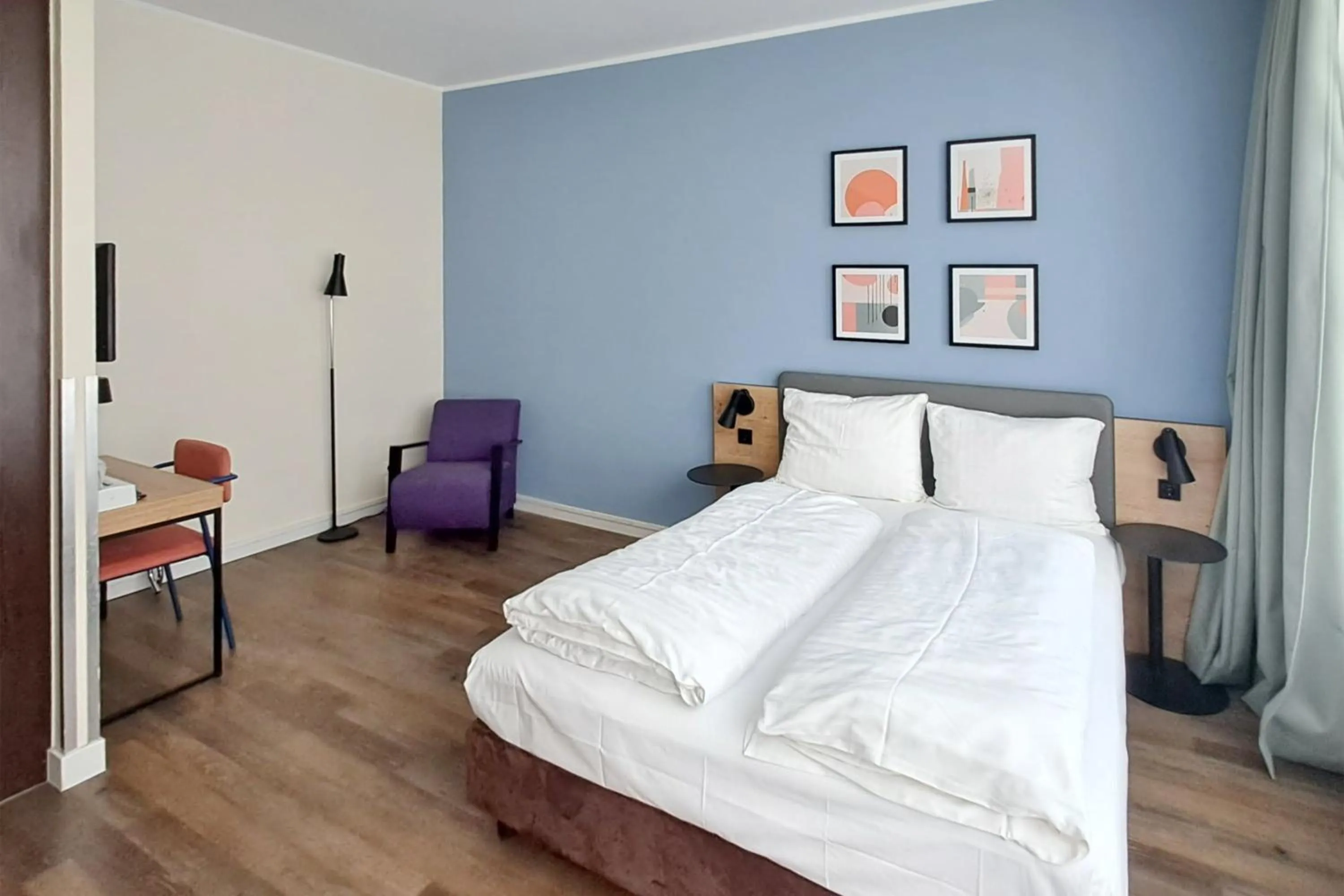 Photo of the whole room, Bed in Novum Hotel City B Berlin Centrum