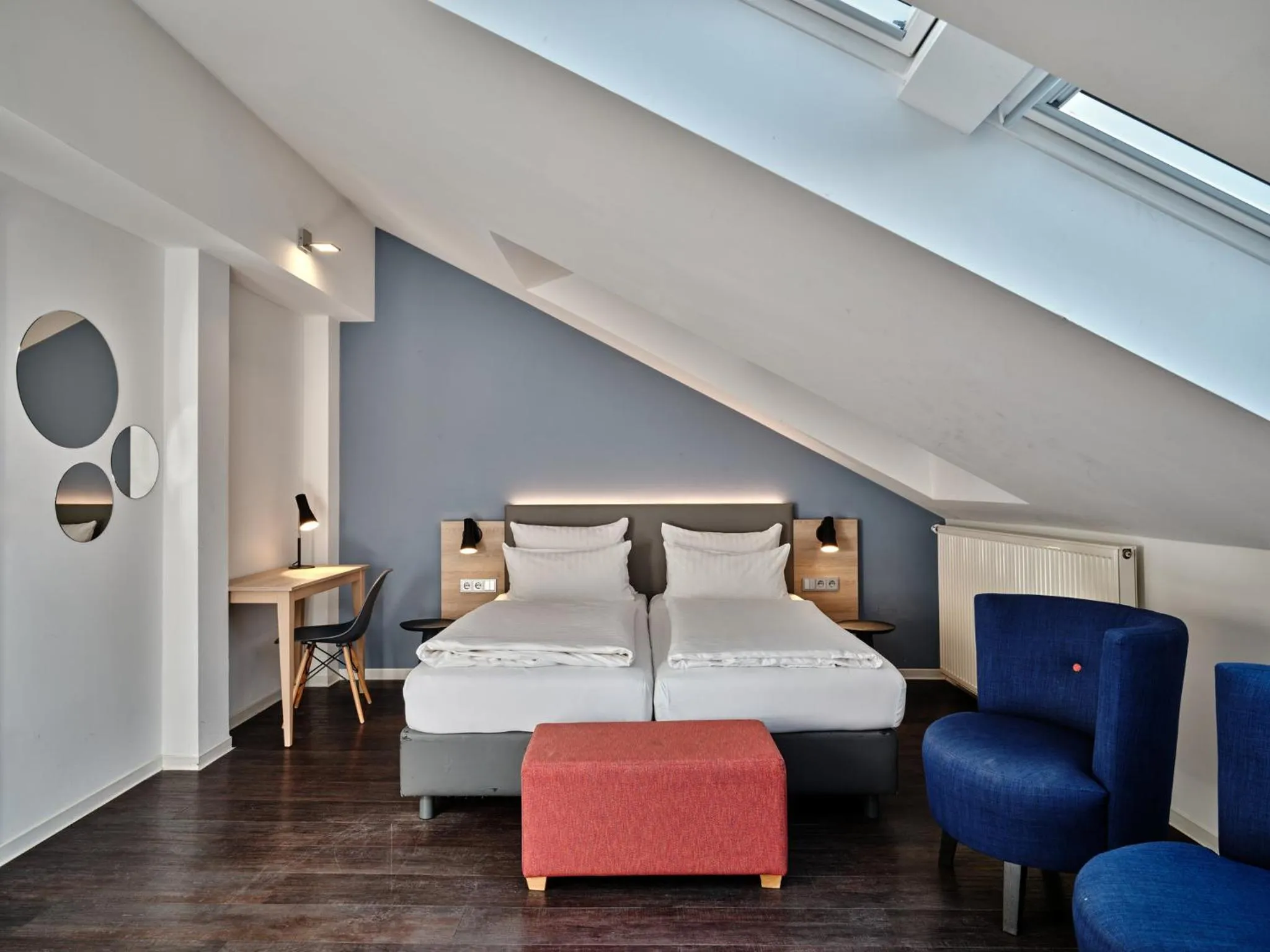 Photo of the whole room, Bed in Garner Hotel Berlin - Schöneberg by IHG