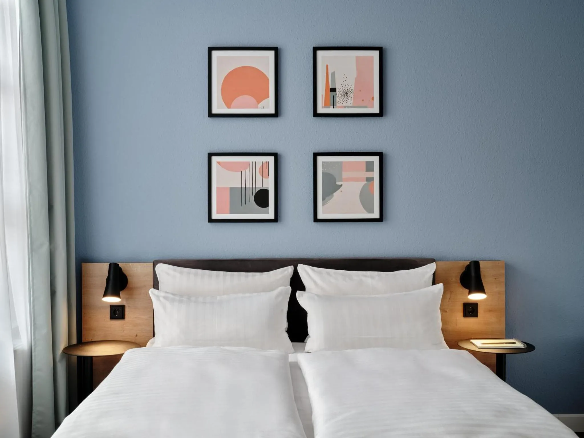 Photo of the whole room, Bed in Garner Hotel Berlin - Schöneberg by IHG