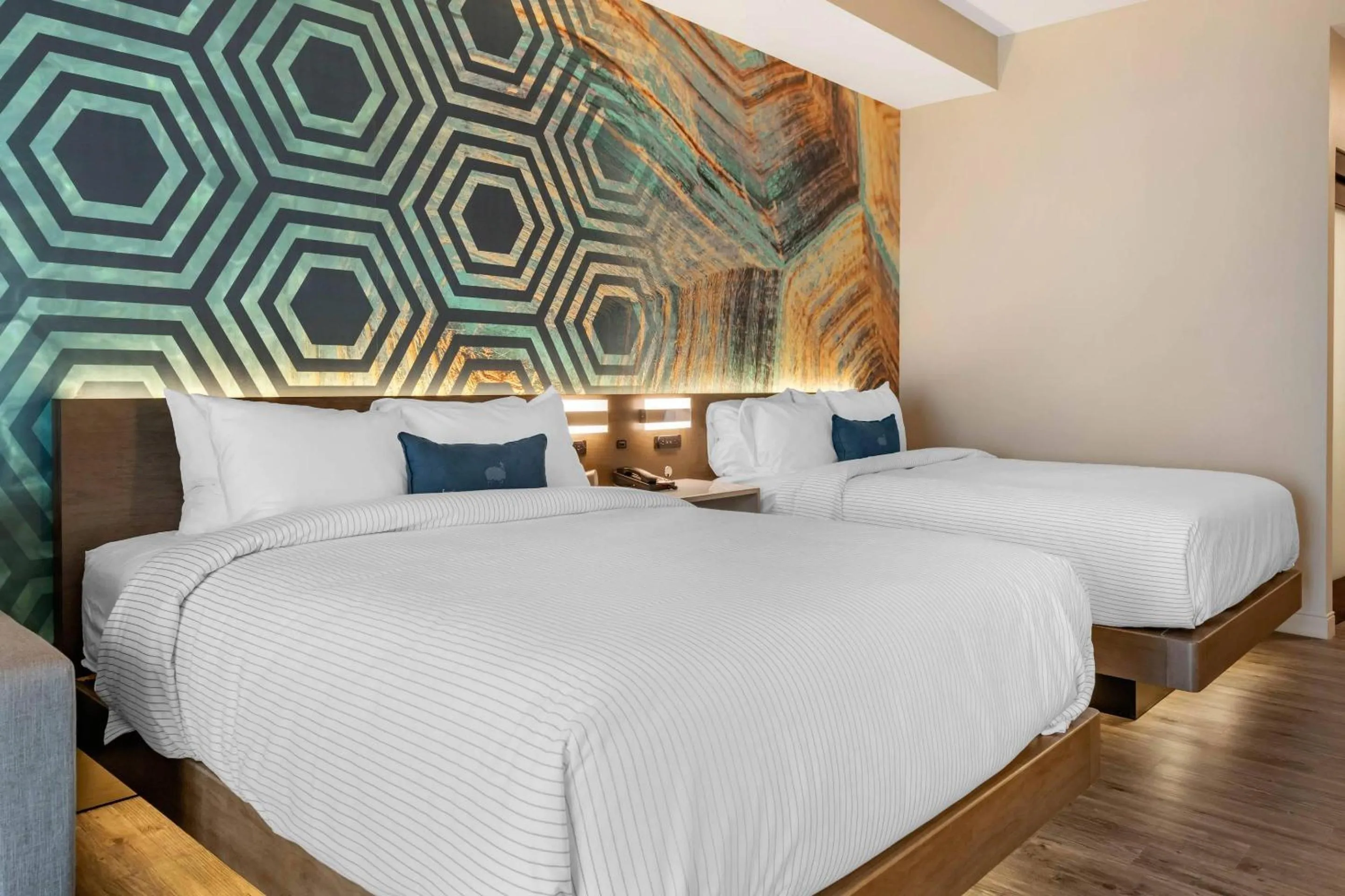 Bedroom, Bed in Cambria Hotel St Petersburg-Madeira Beach Marina