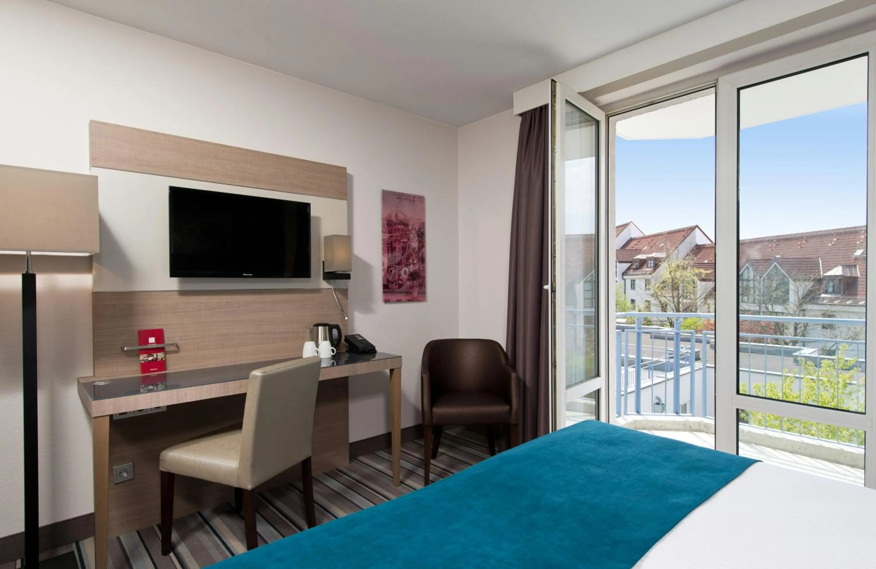 Photo of the whole room, Bed in Leonardo Hotel Munich City Olympiapark