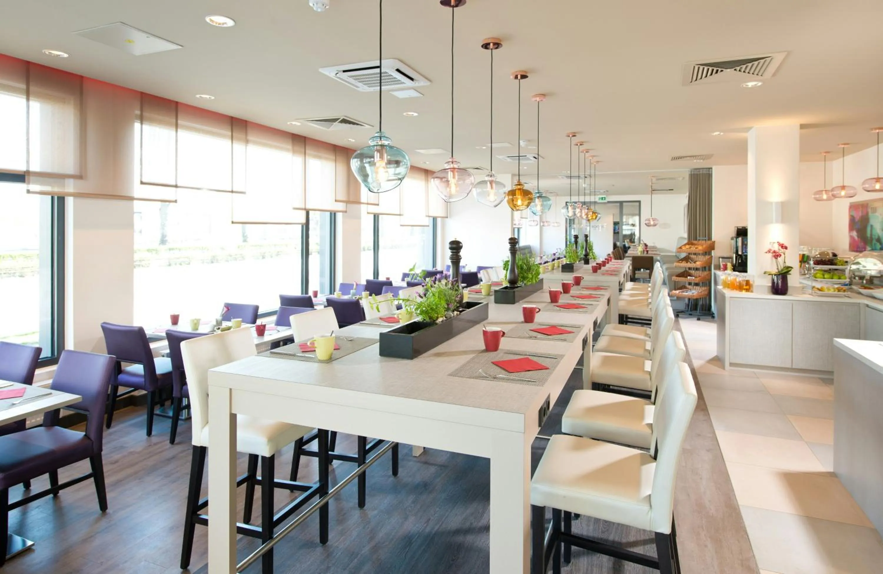 Breakfast in Leonardo Hotel Munich City Olympiapark