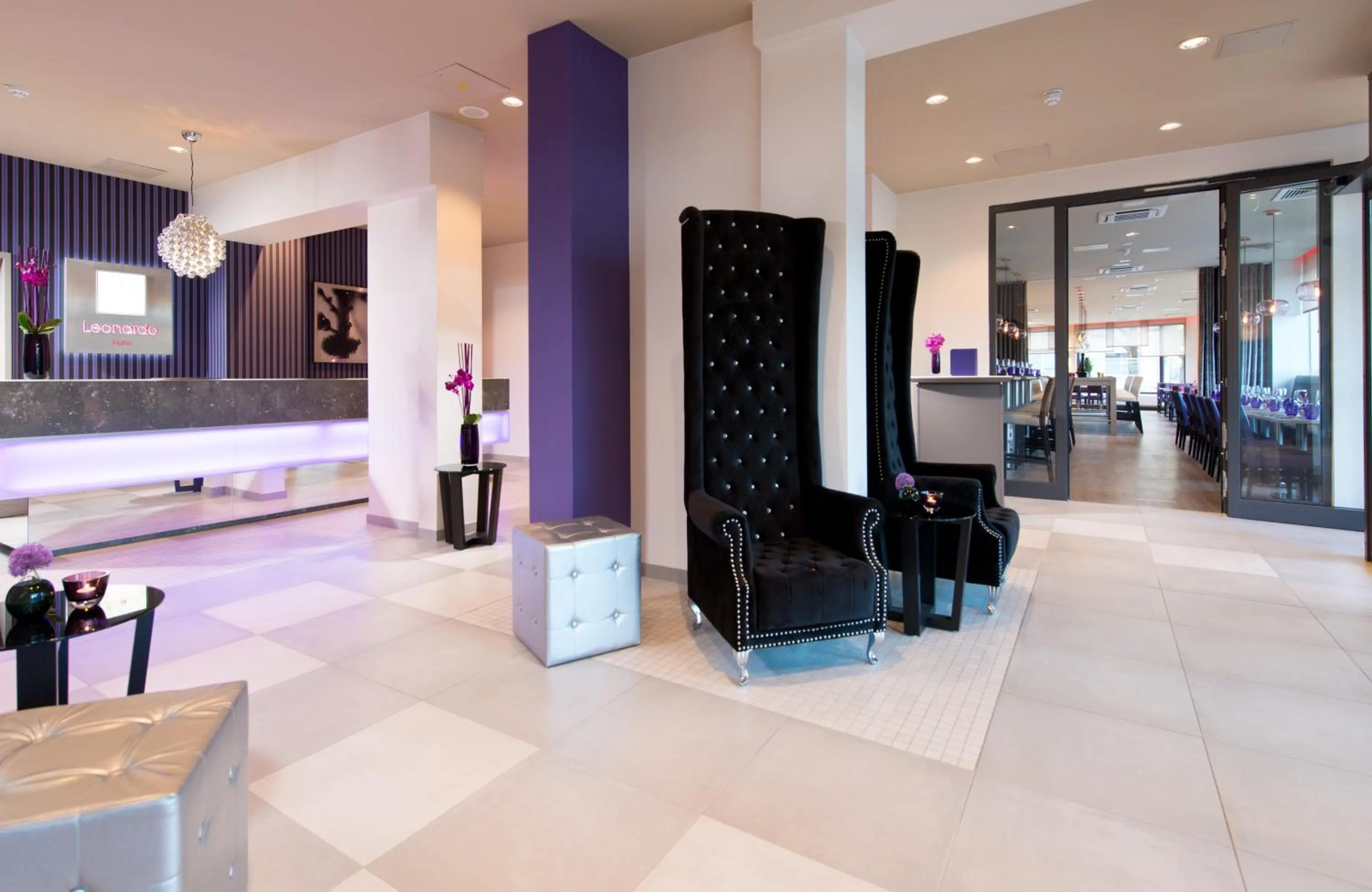 Lobby or reception in Leonardo Hotel Munich City Olympiapark