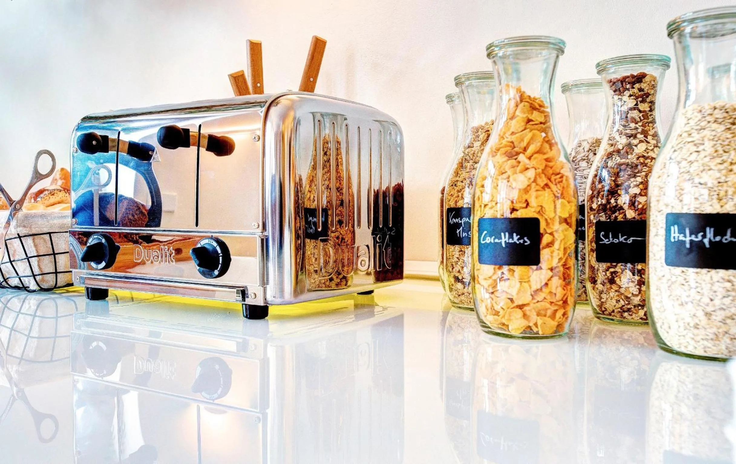 Buffet breakfast in Hotel Villa Königsgarten