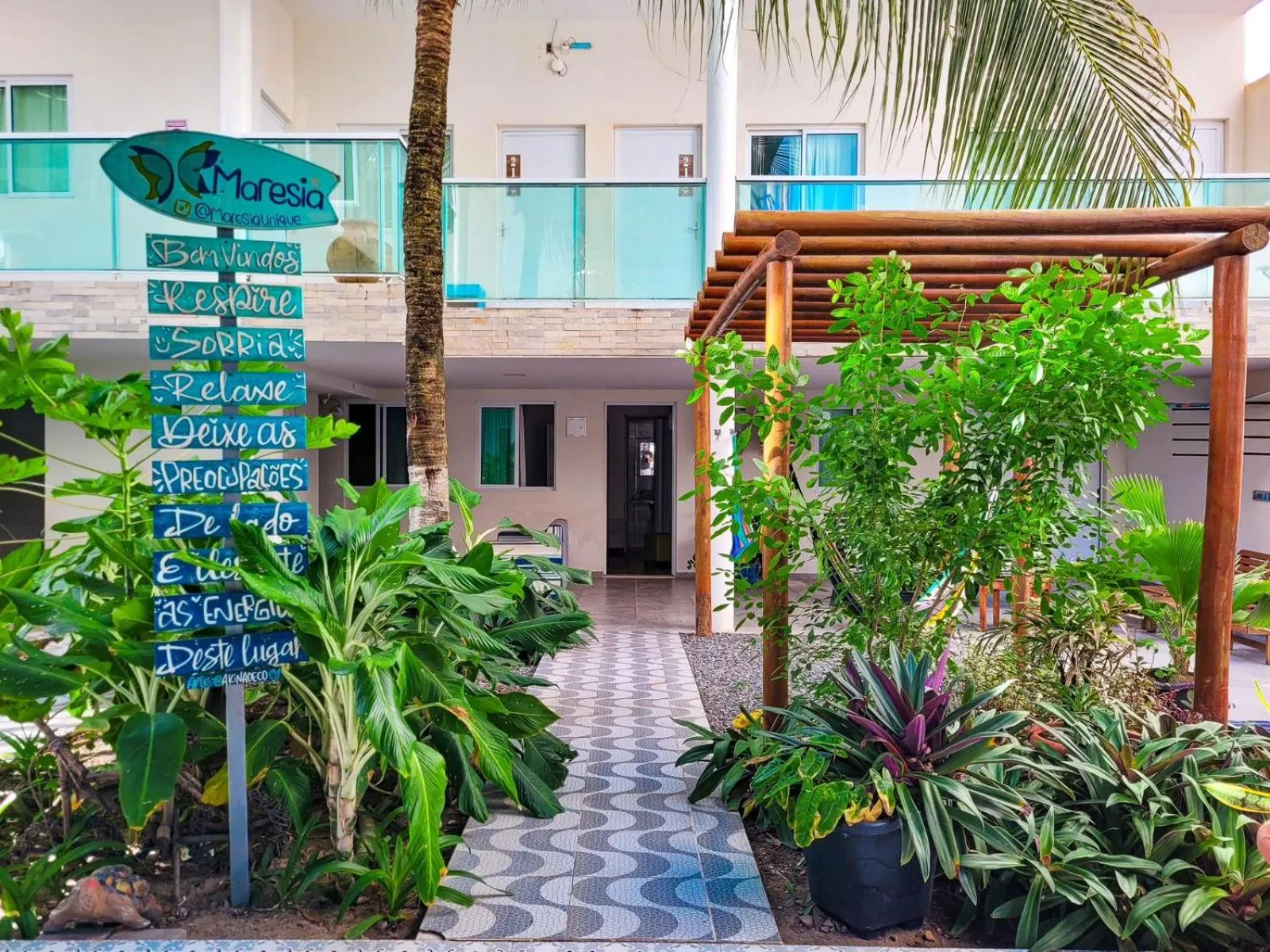 Inner courtyard view in Pousada Maresia Unique Beira Mar