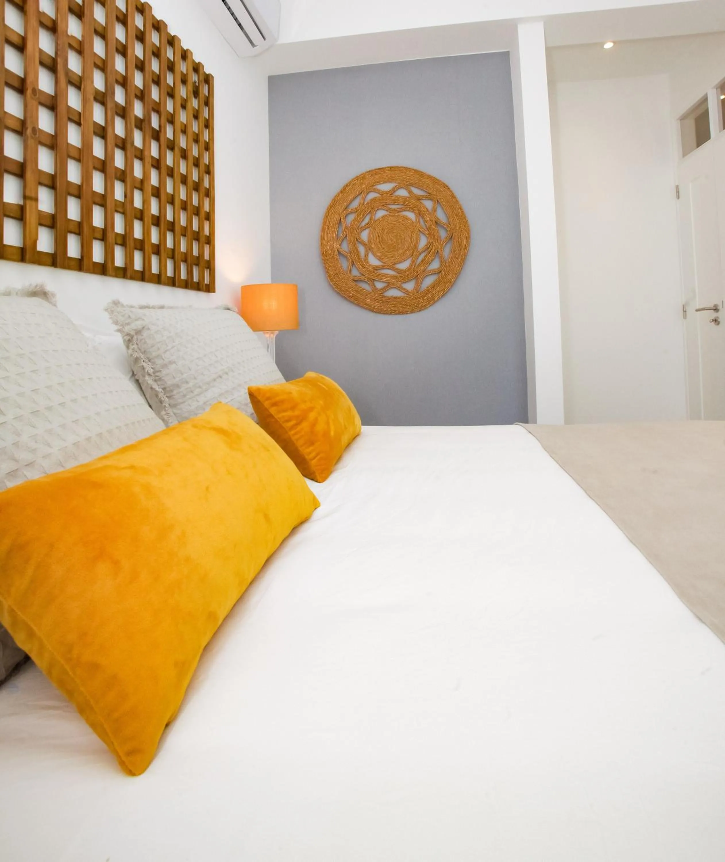 Two-Bedroom Apartment with Terrace in Casa dos Castelos