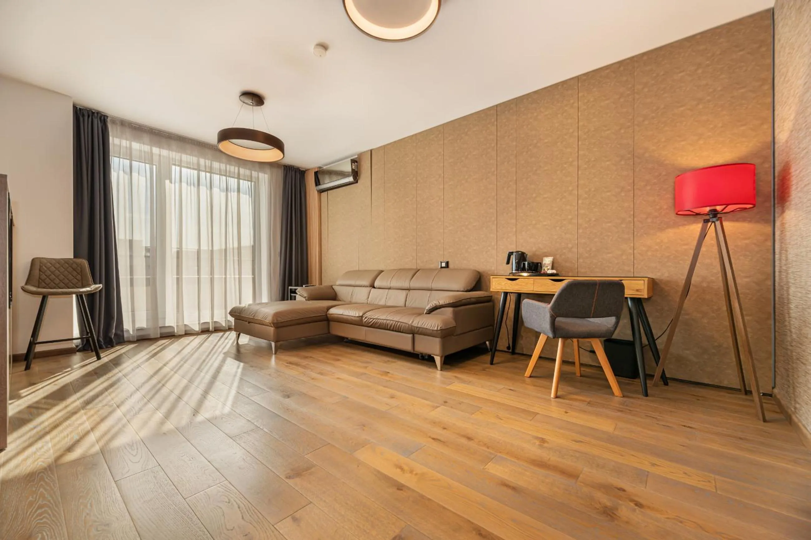 Living room in Promenada Studios