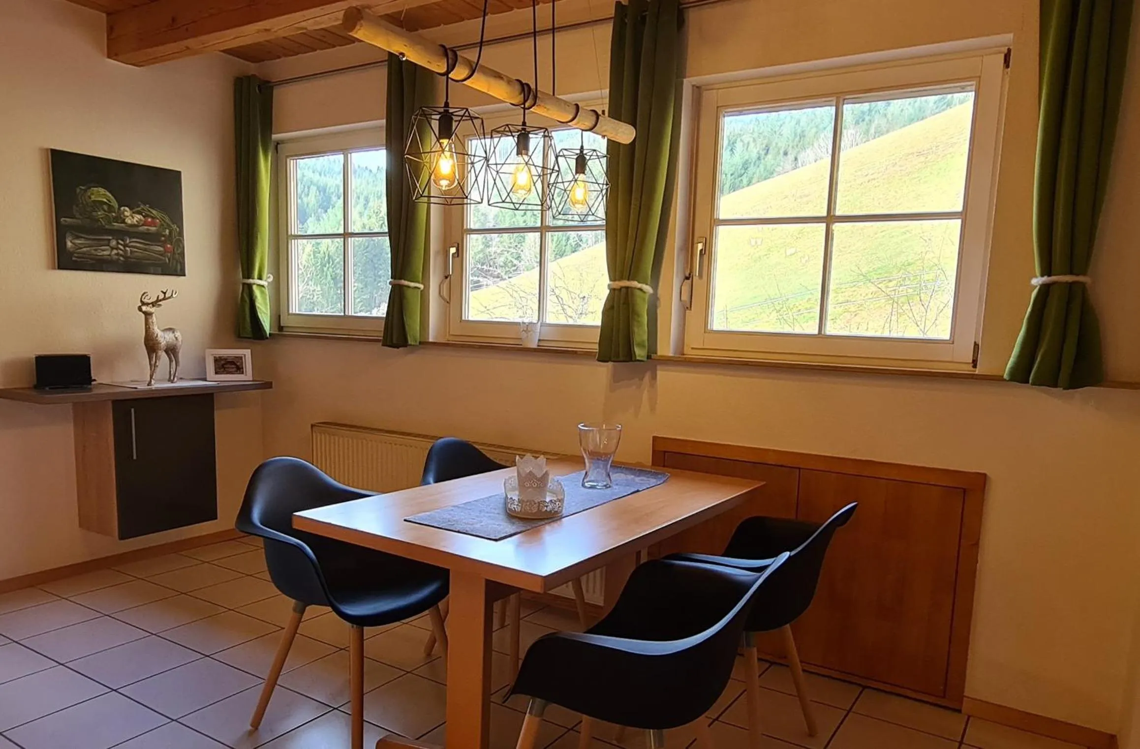 Dining area in Ehrenmättlehof Faißt