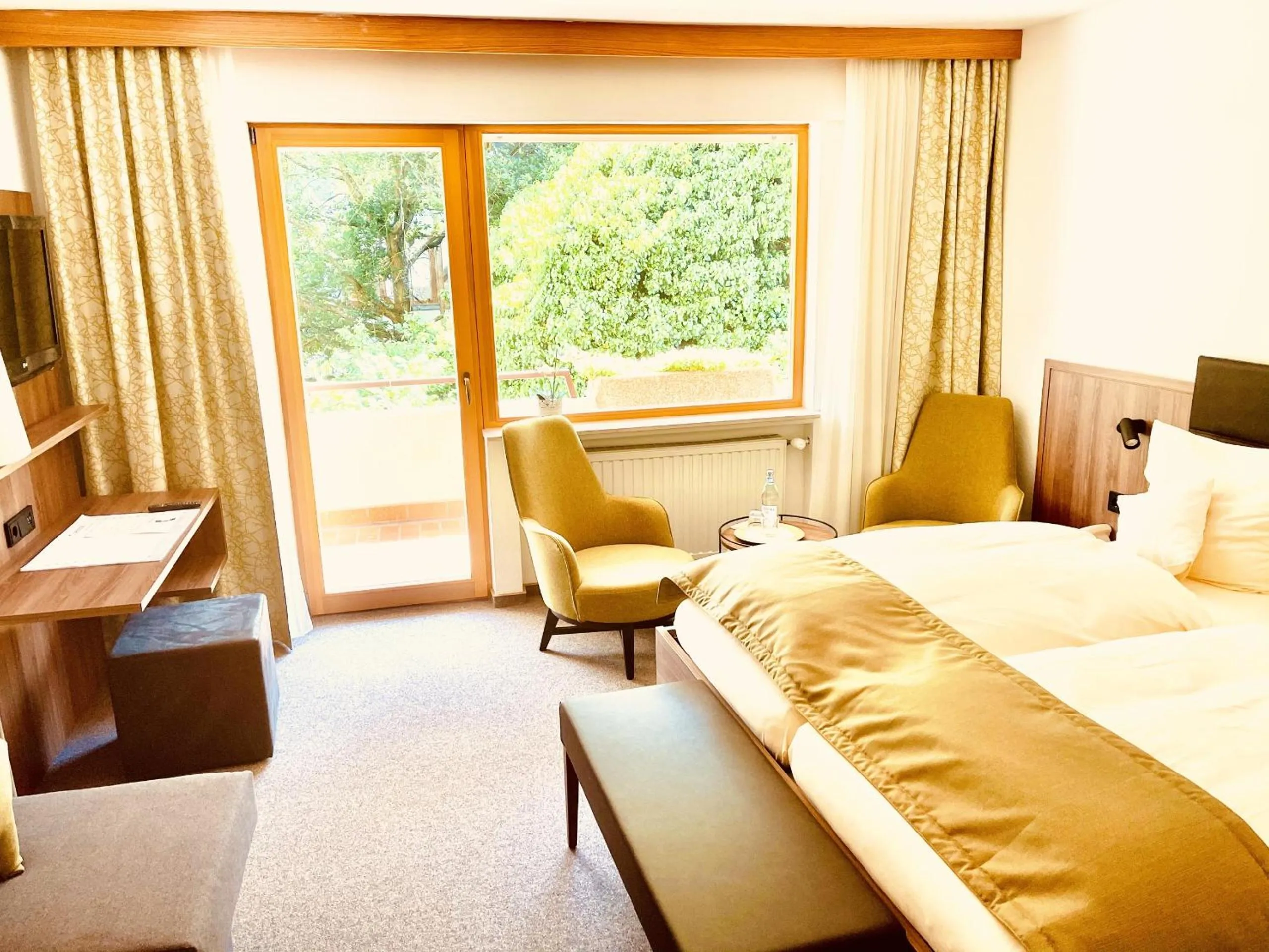 Bedroom, Bed in Hotel Weingut Dehren