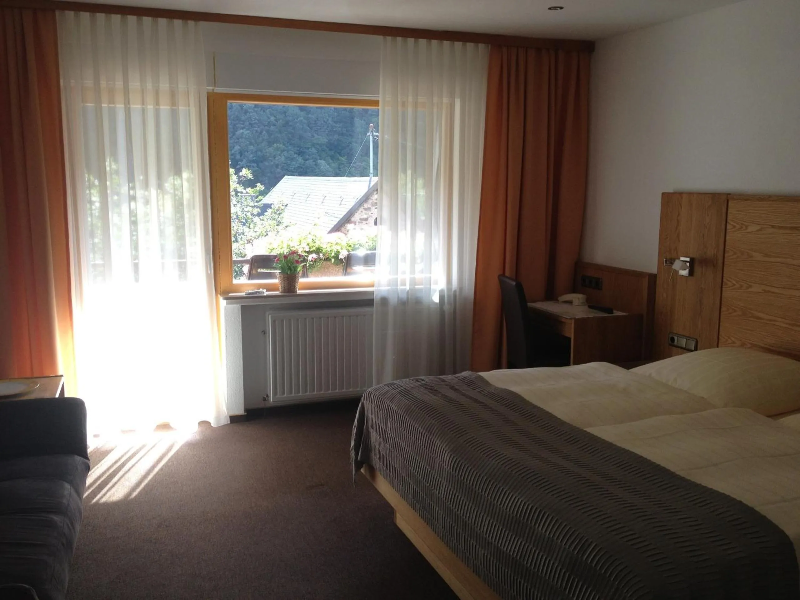Bedroom, Bed in Hotel Weingut Dehren