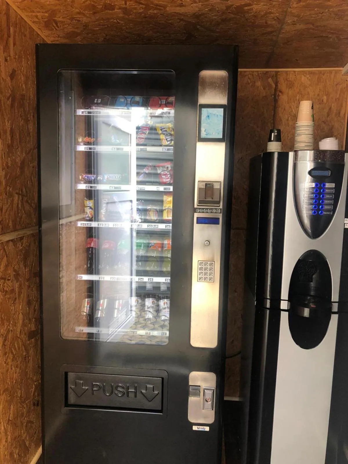 Shopping Area in Motel Home Berlin