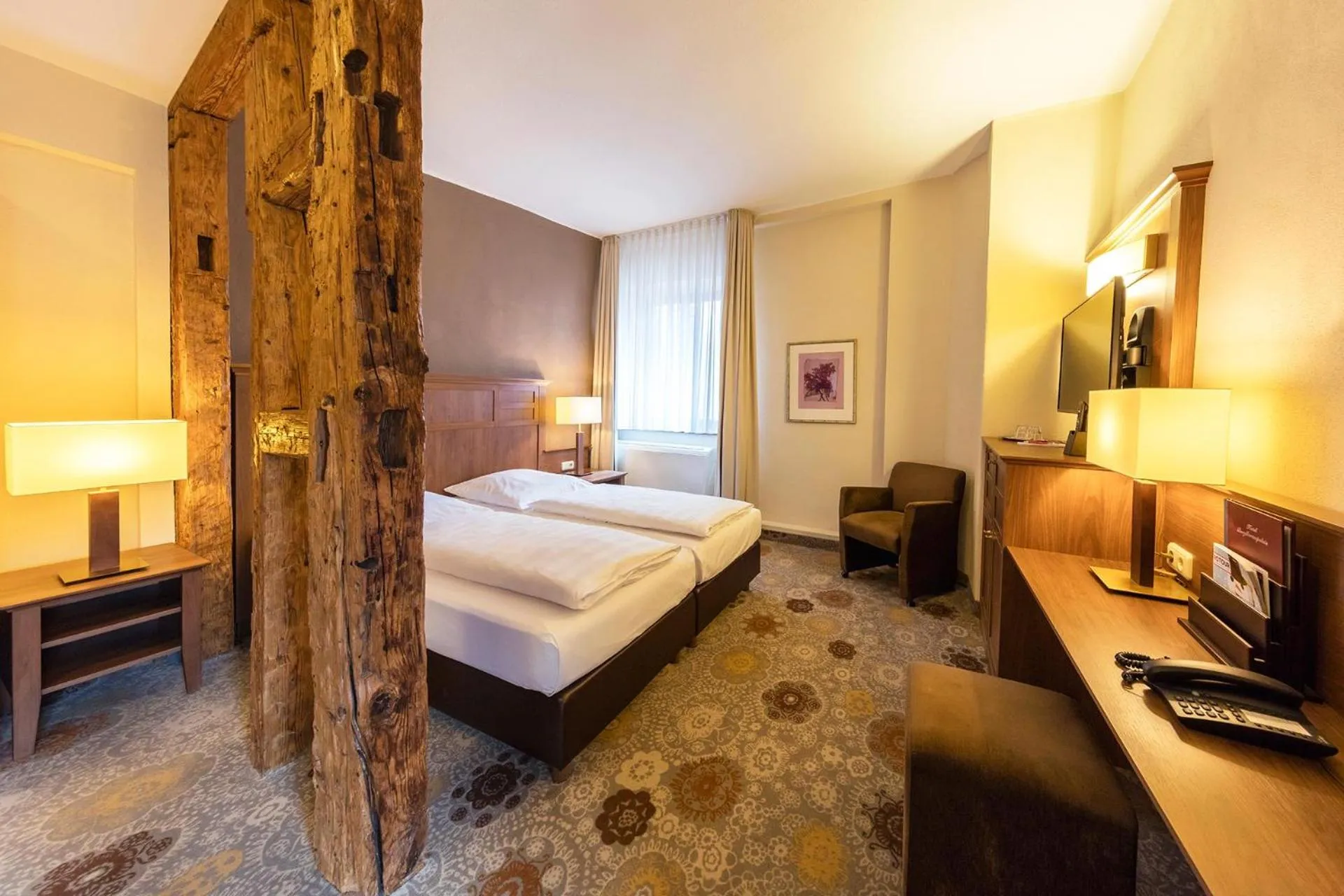 Photo of the whole room, Bed in Hotel BurgGartenpalais