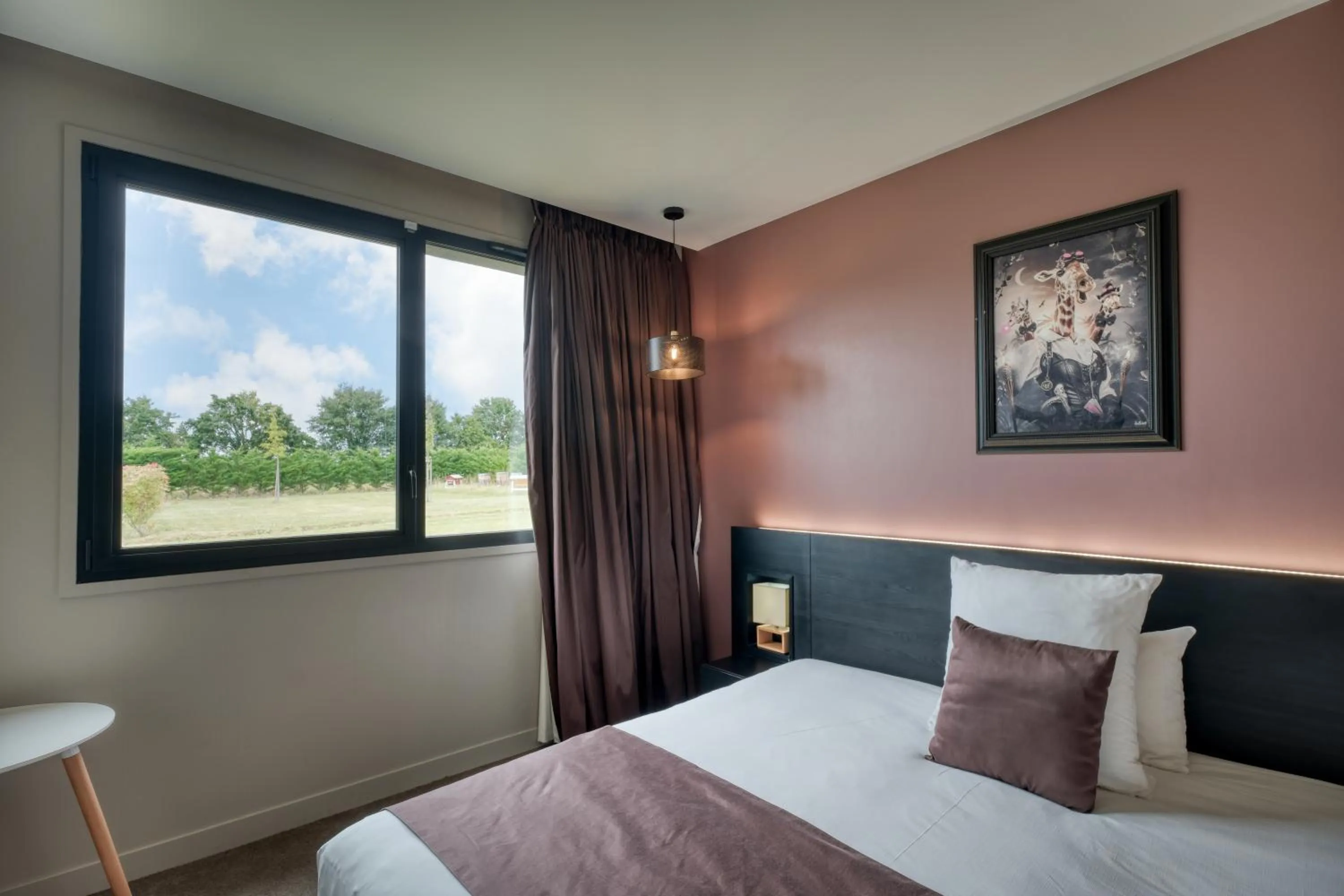 Bed in Hôtel & Restaurant La maison des blés