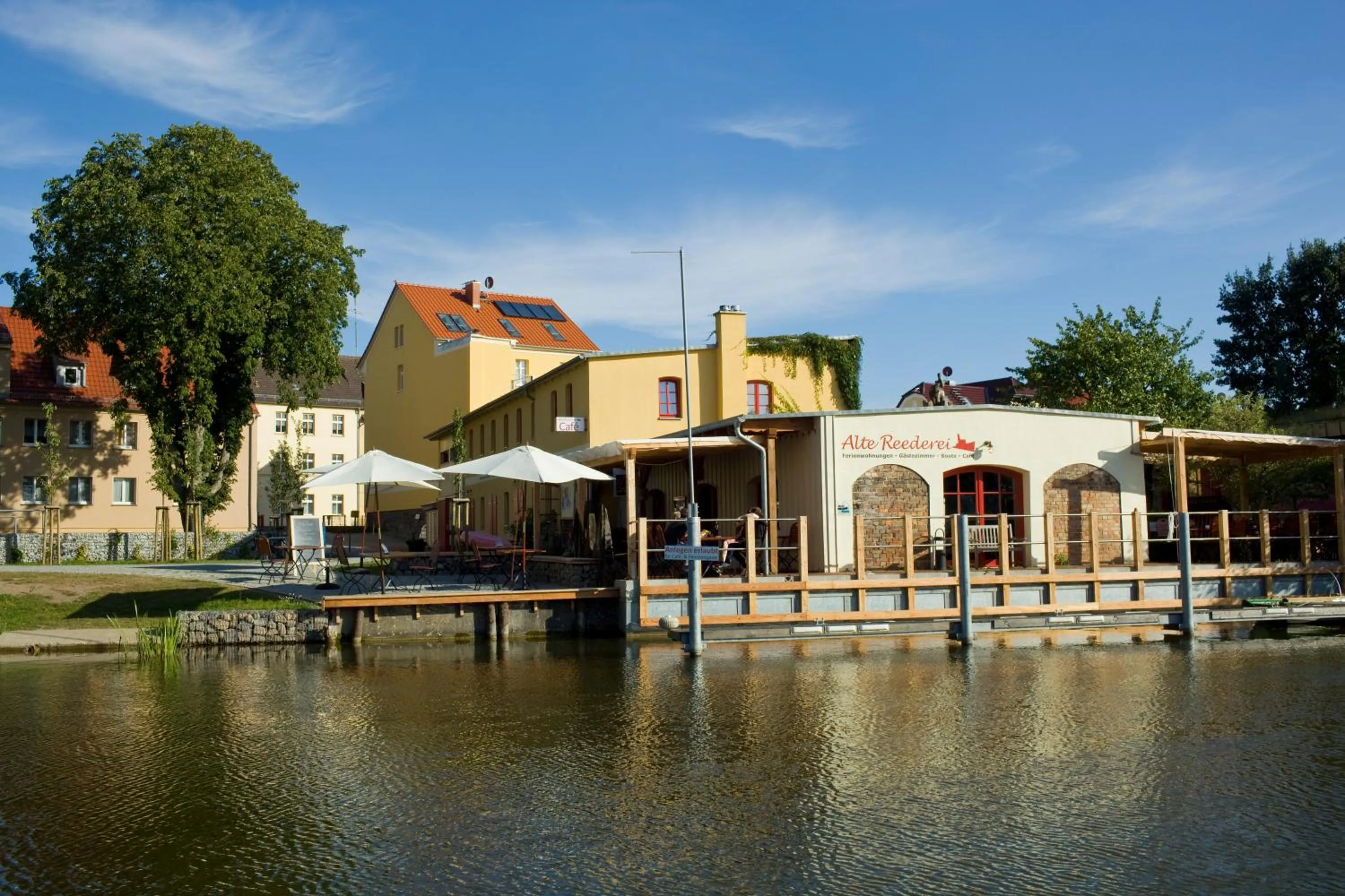 Property building in Kulturgasthof Alte Reederei