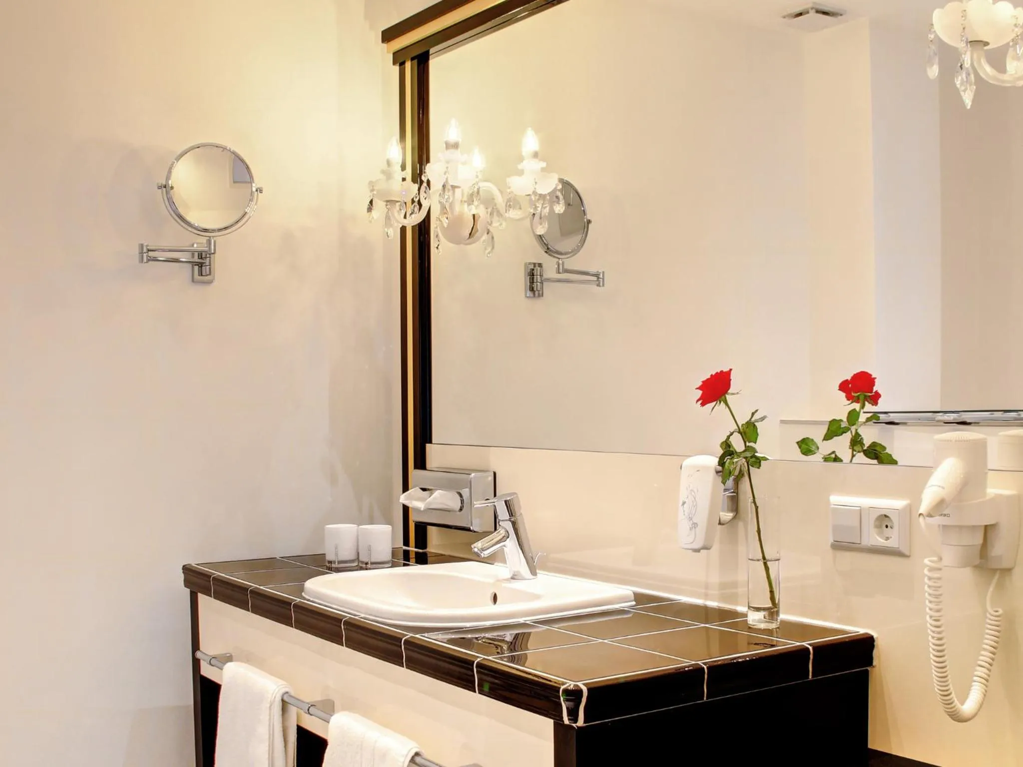 Bathroom in Hotel Linde