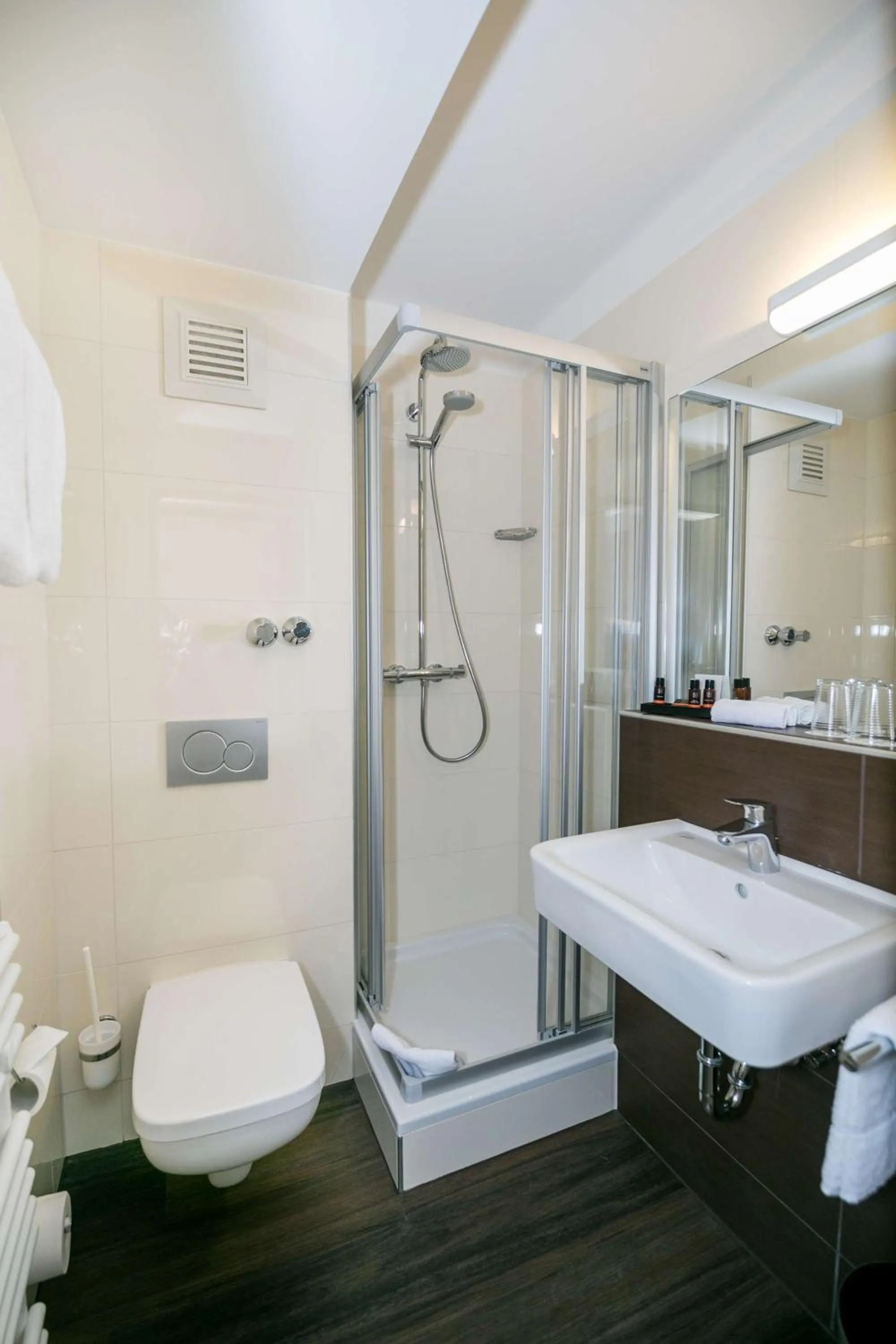 Bathroom in Best Western Hotel Breitbach