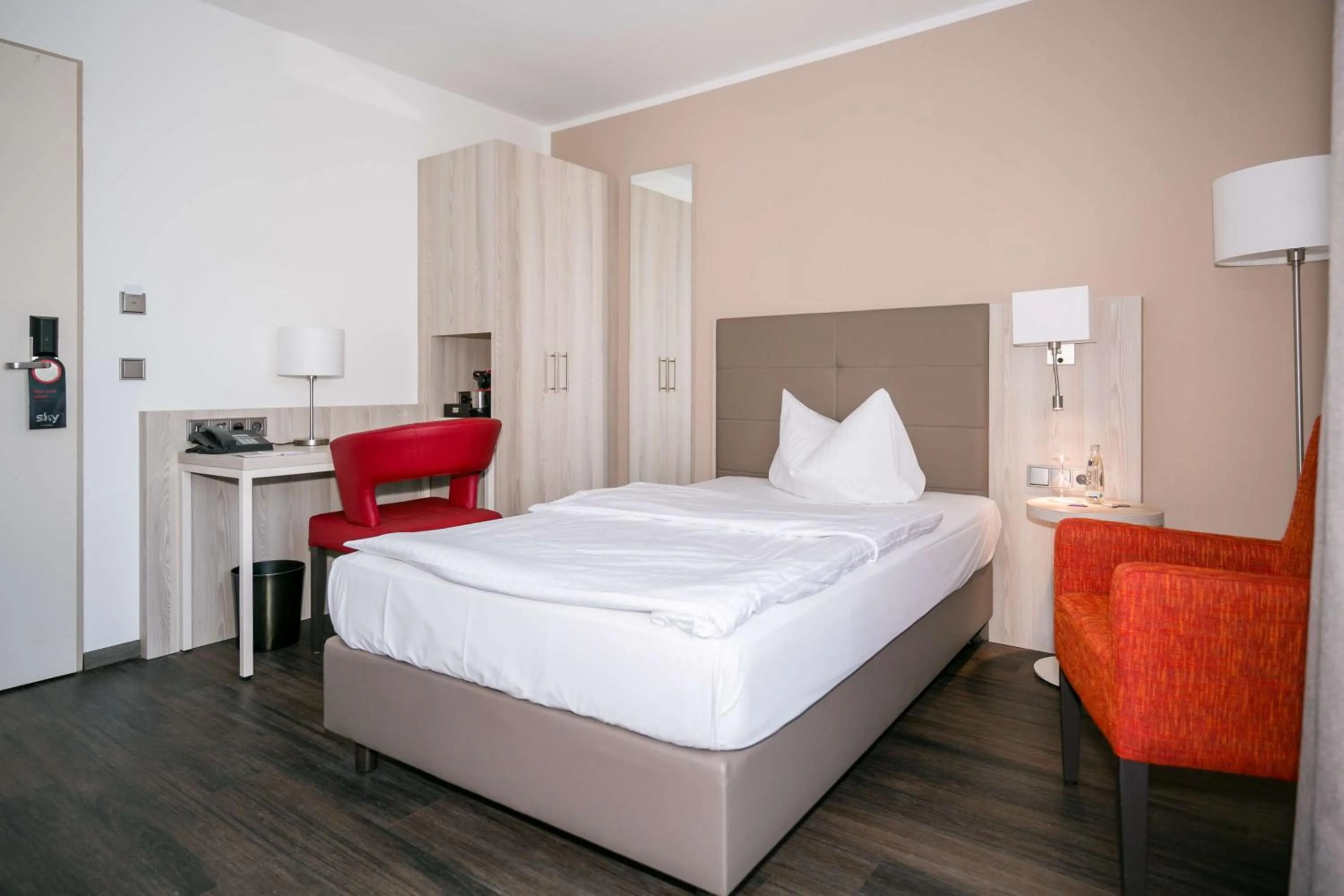 Bedroom, Bed in Best Western Hotel Breitbach