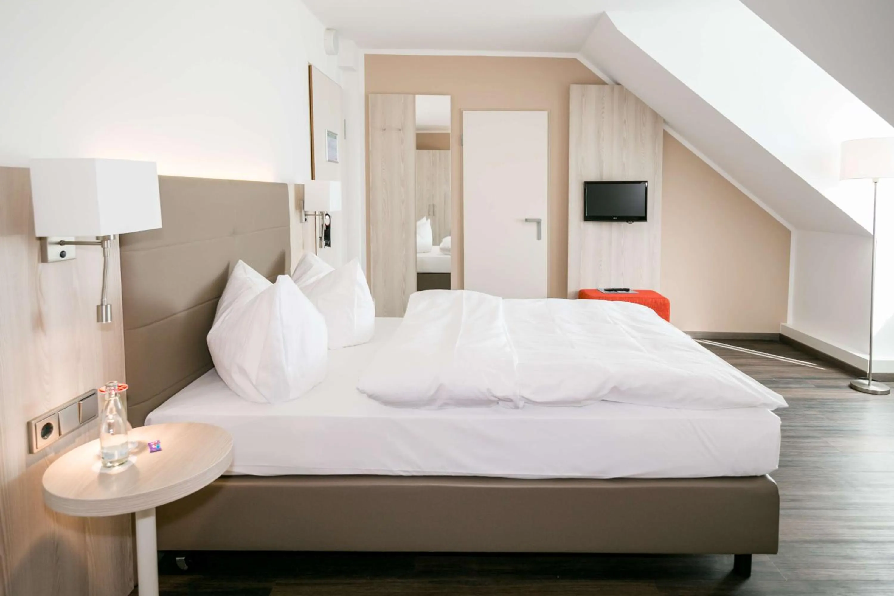 Bedroom, Bed in Best Western Hotel Breitbach