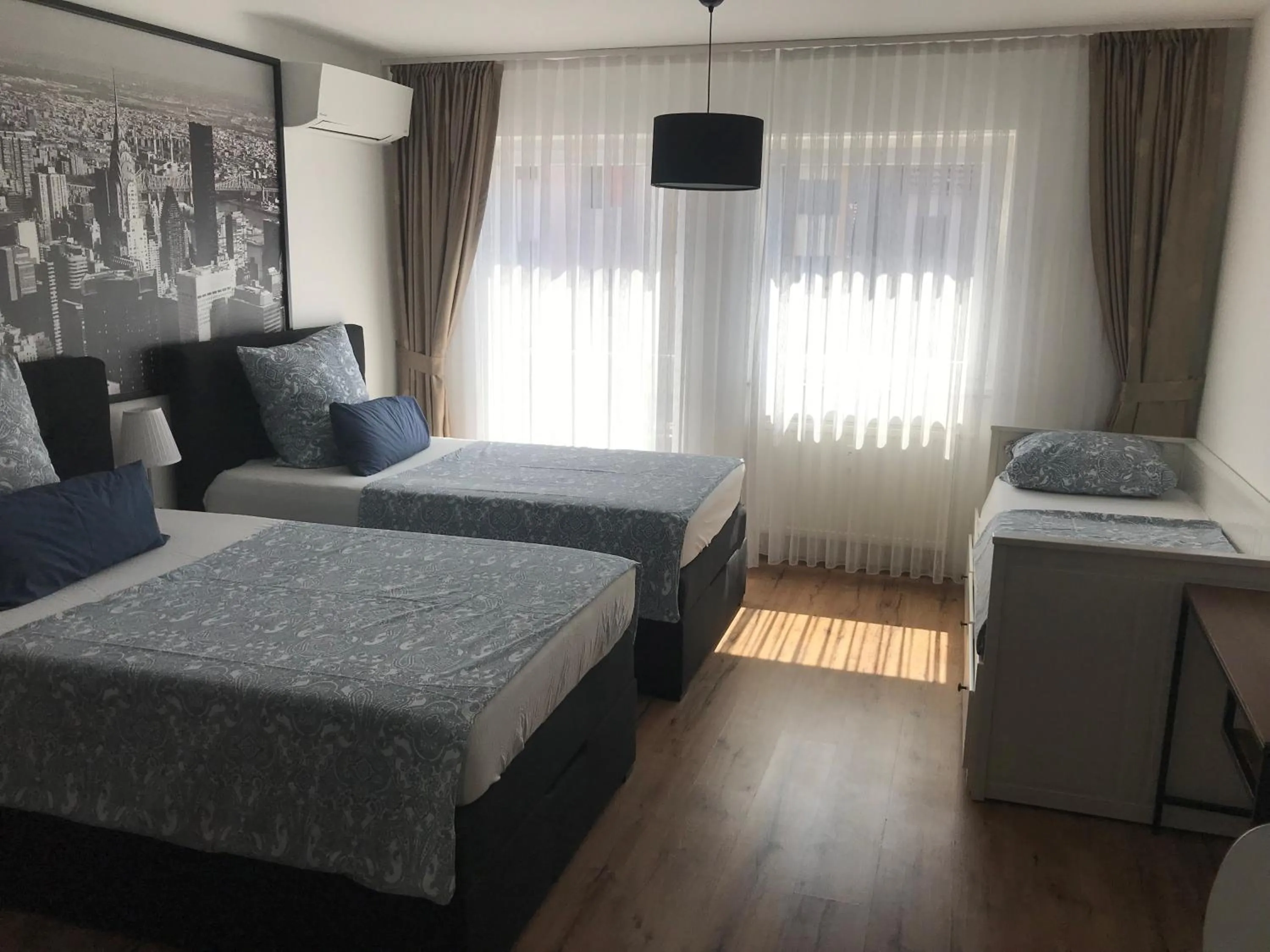 Bed in Maxim Apartments Mainz